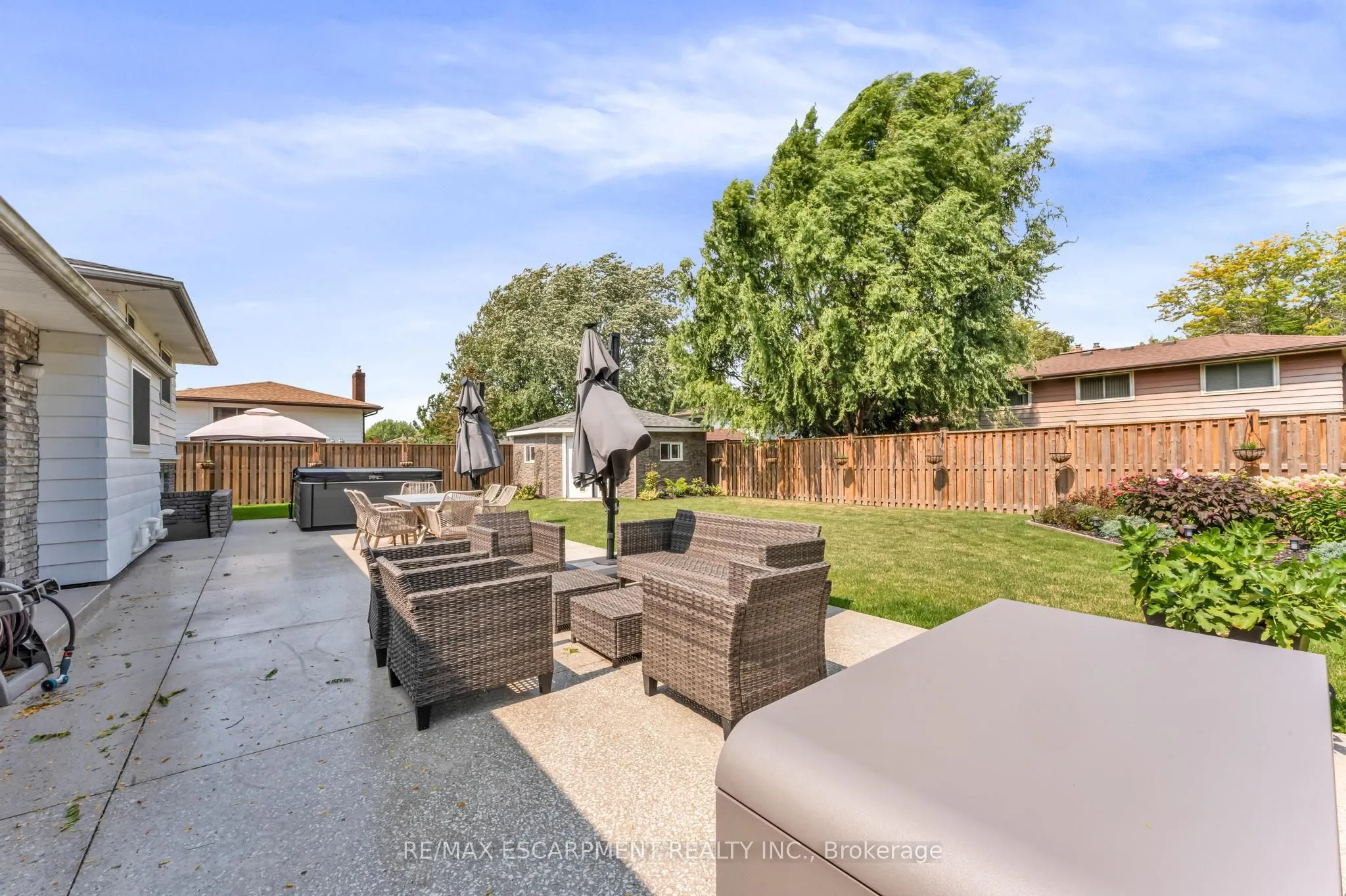7119 Brian Crescent