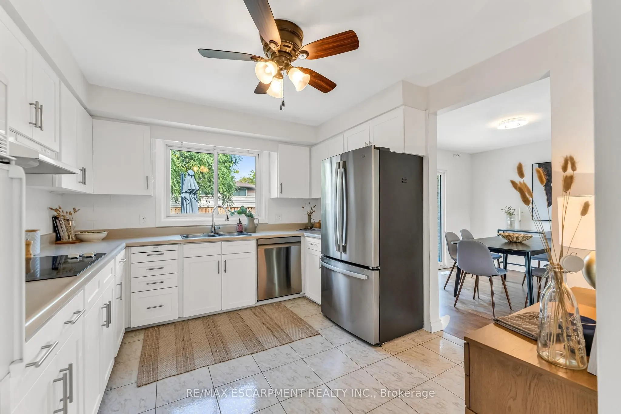 7119 Brian Crescent