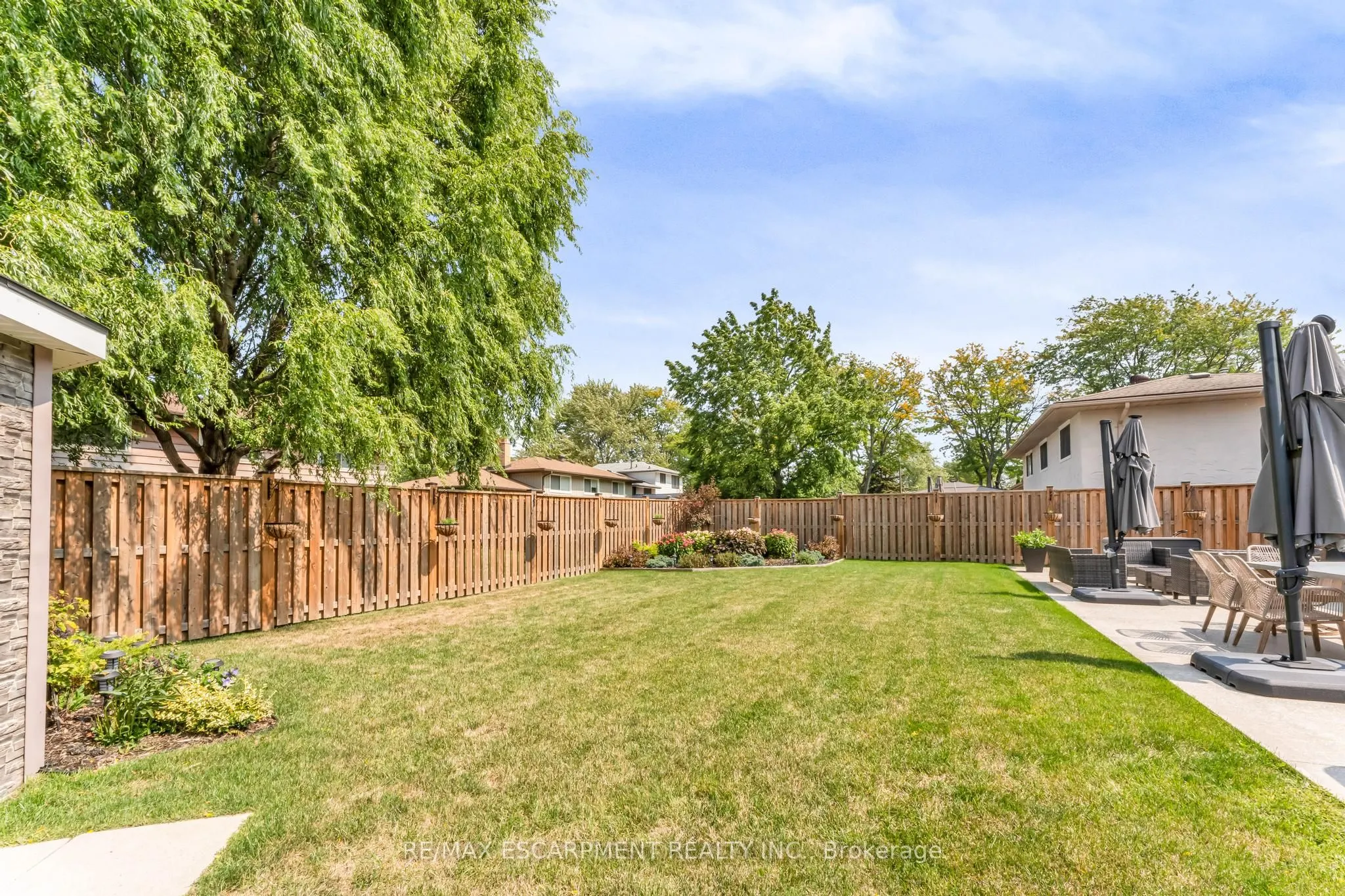 7119 Brian Crescent