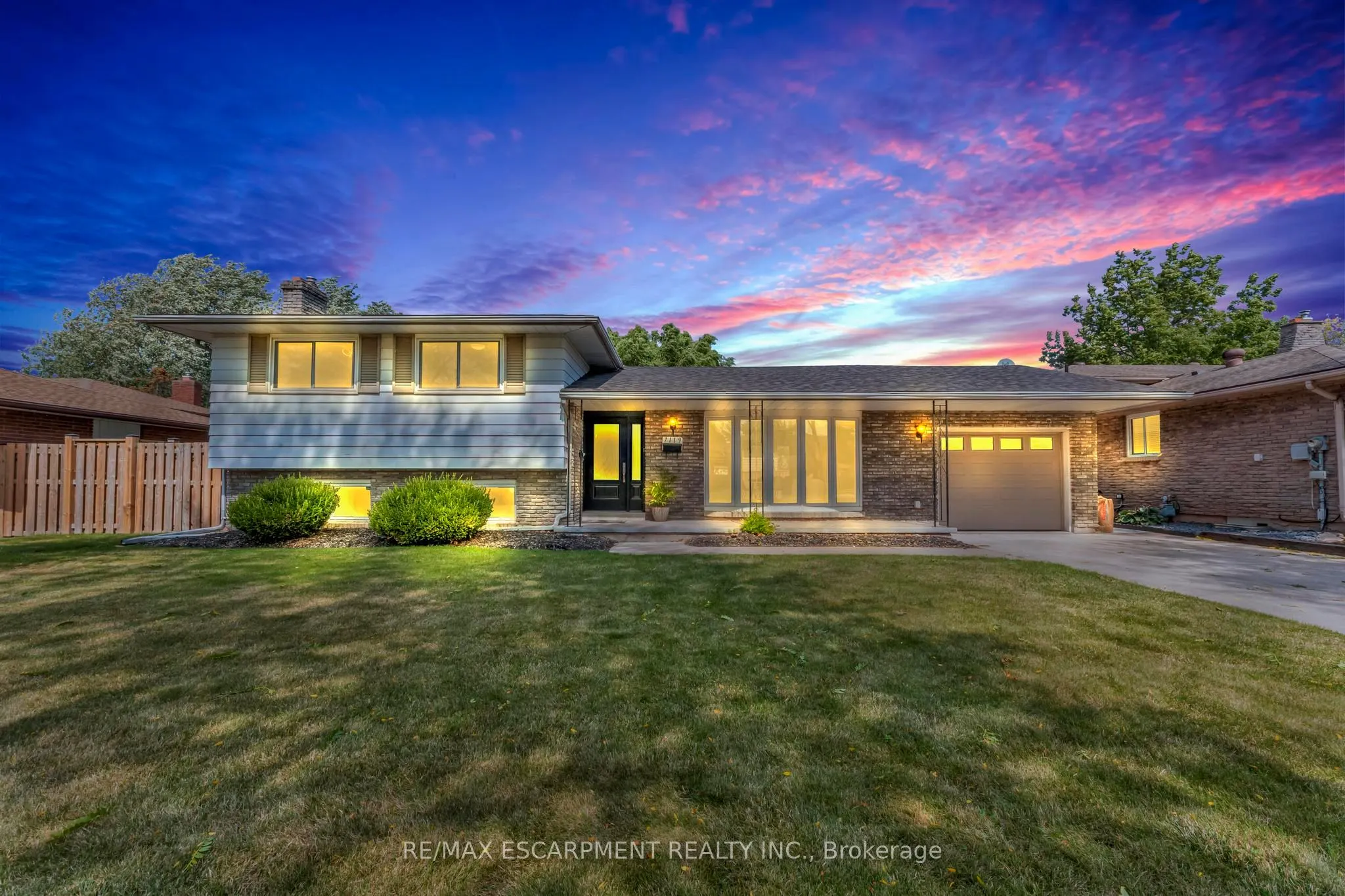 7119 Brian Crescent