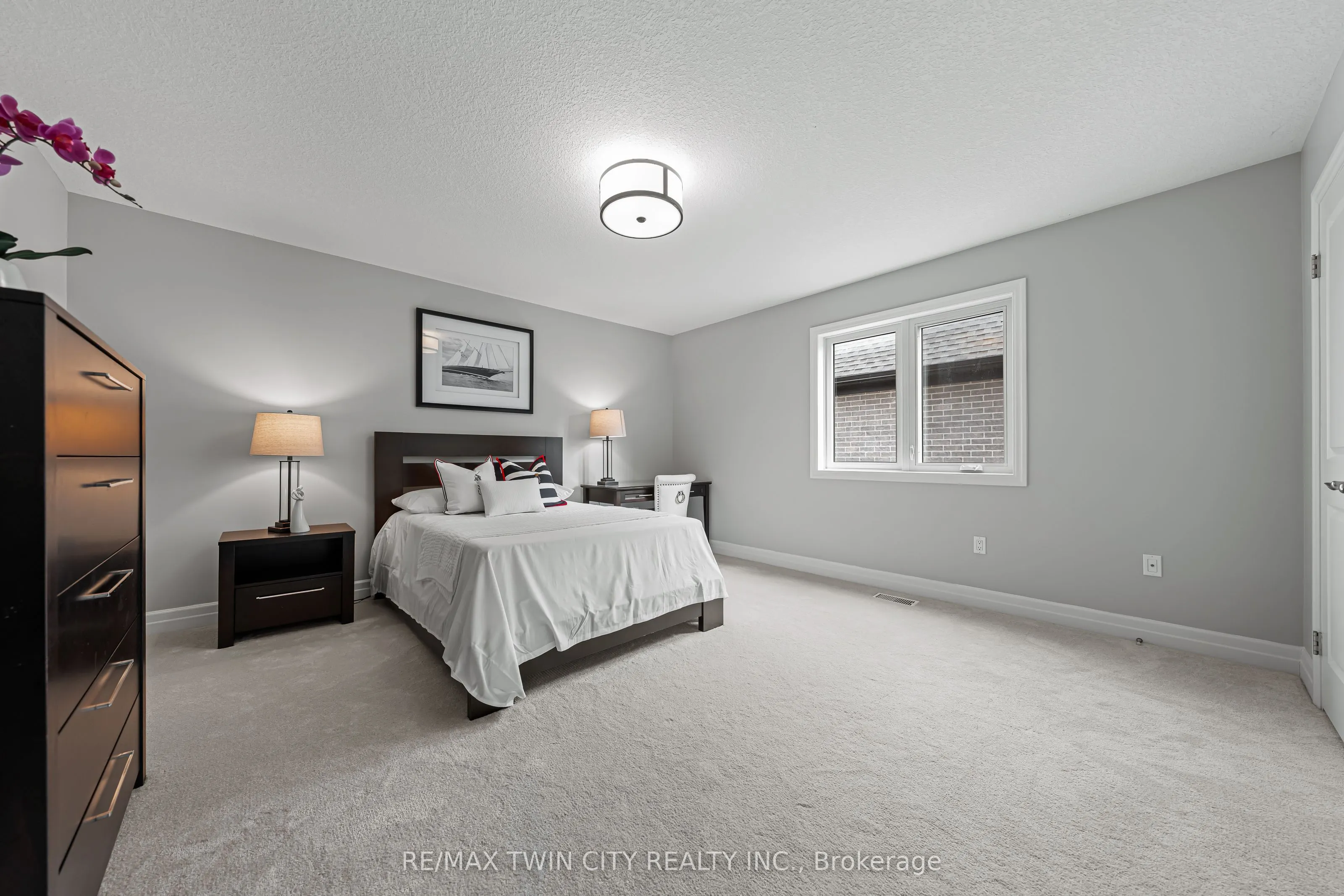 308 Deerfoot Trail