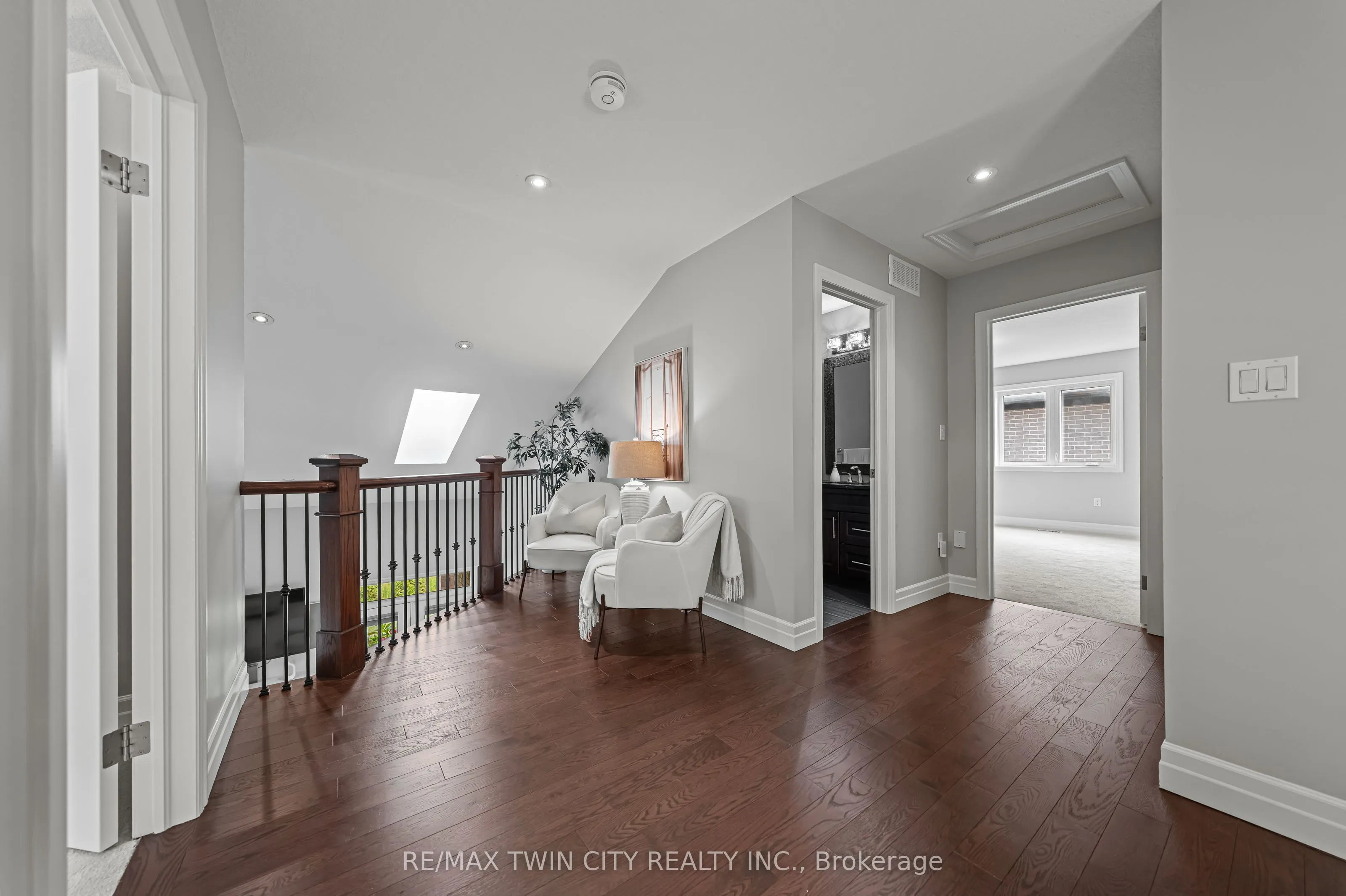 308 Deerfoot Trail