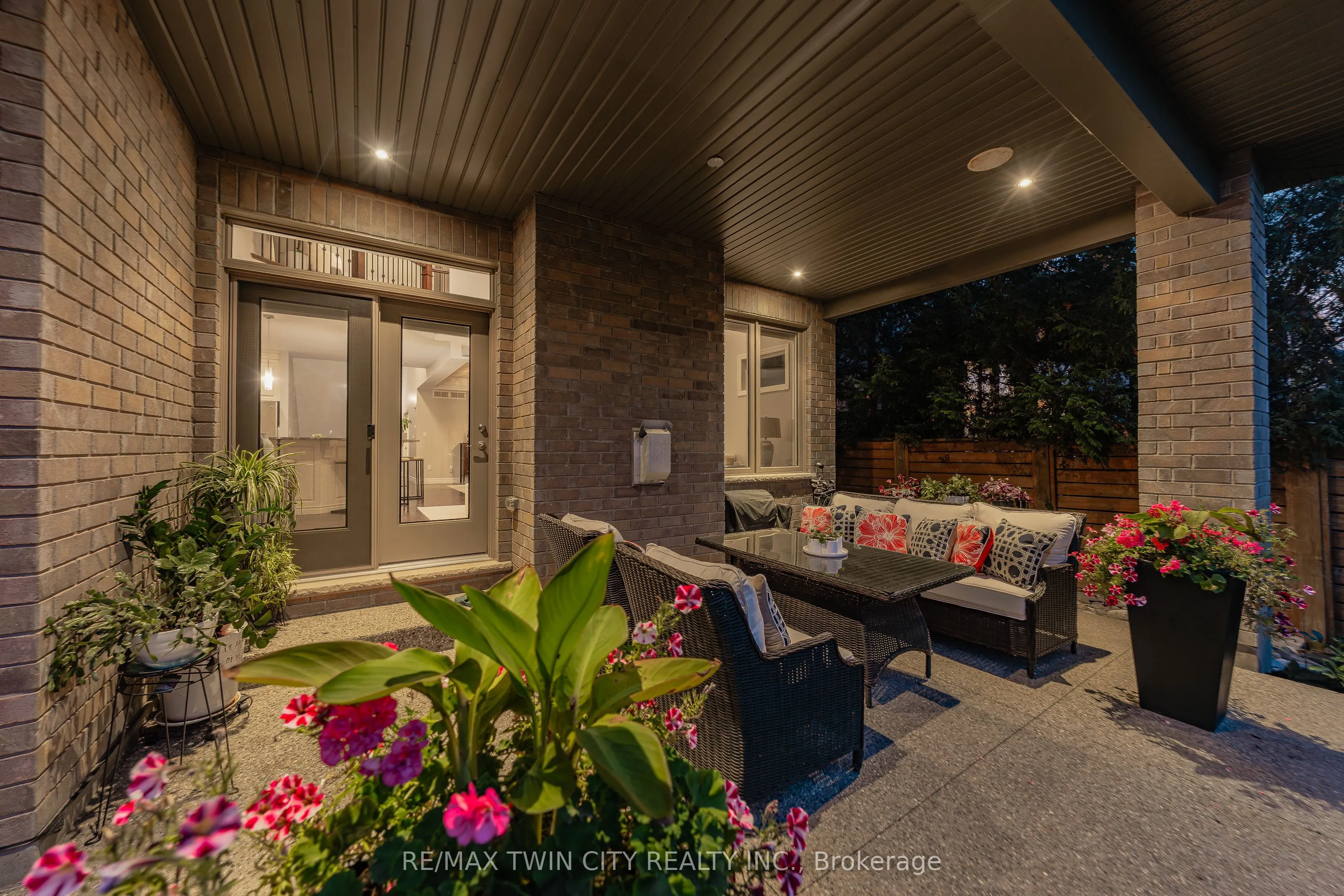 308 Deerfoot Trail