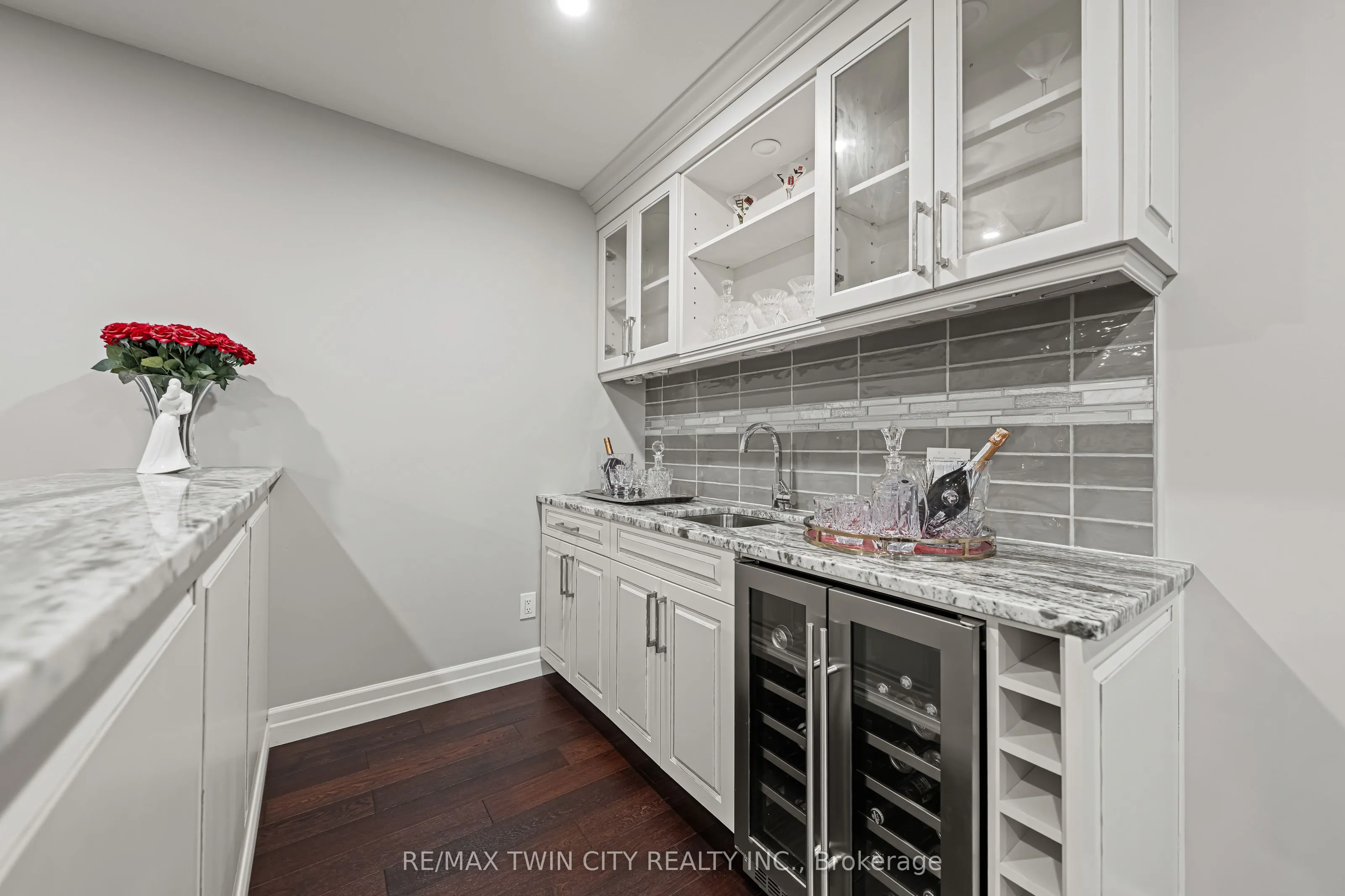308 Deerfoot Trail