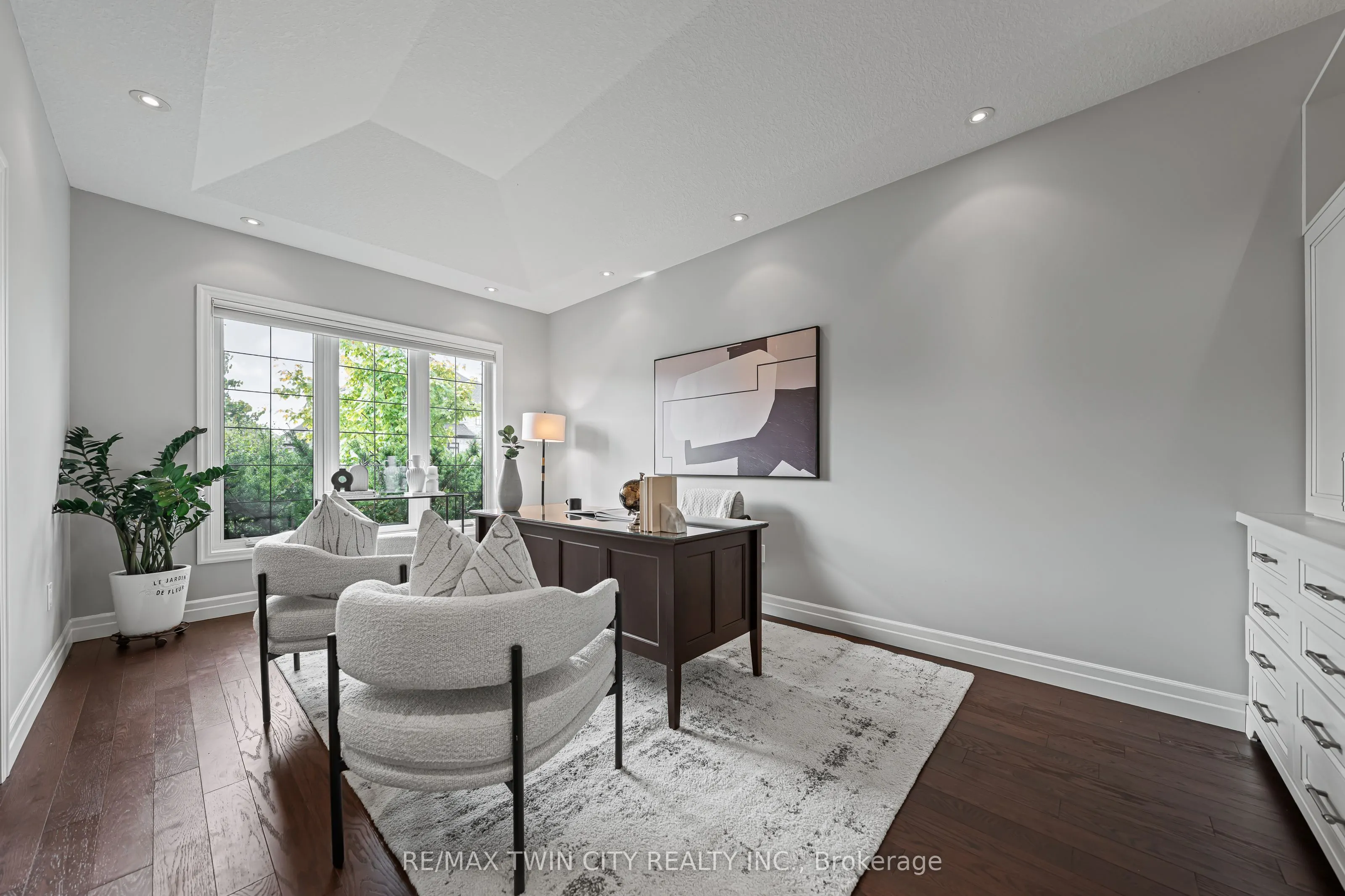 308 Deerfoot Trail