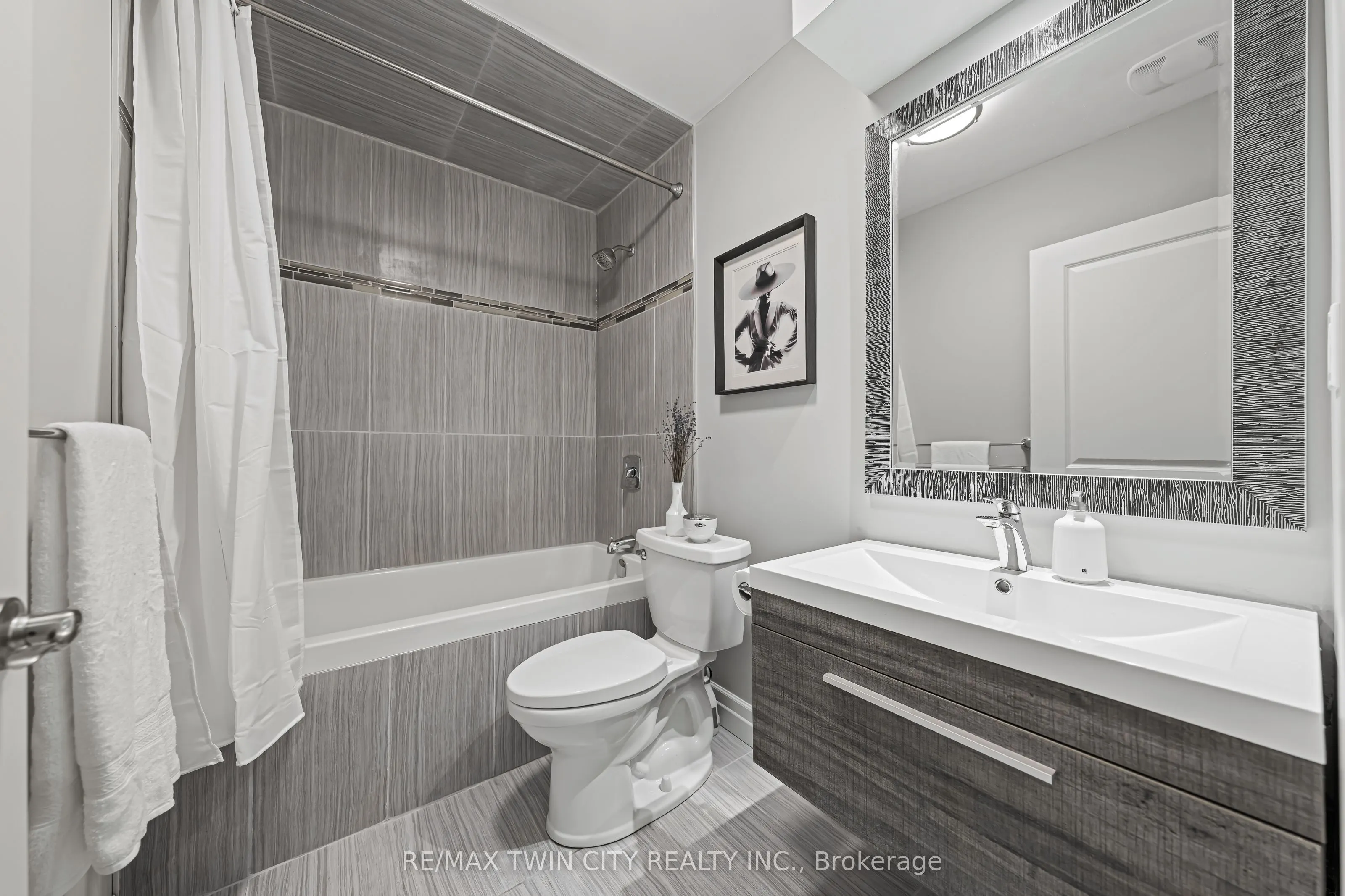 308 Deerfoot Trail