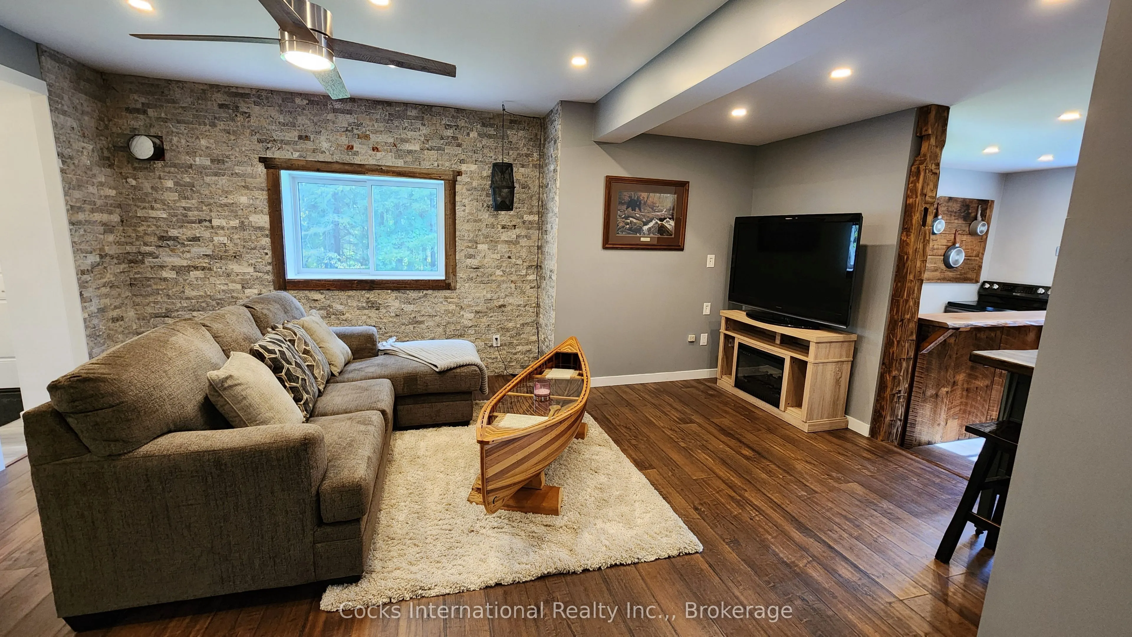 96 Pickerel & Jack Lake Road