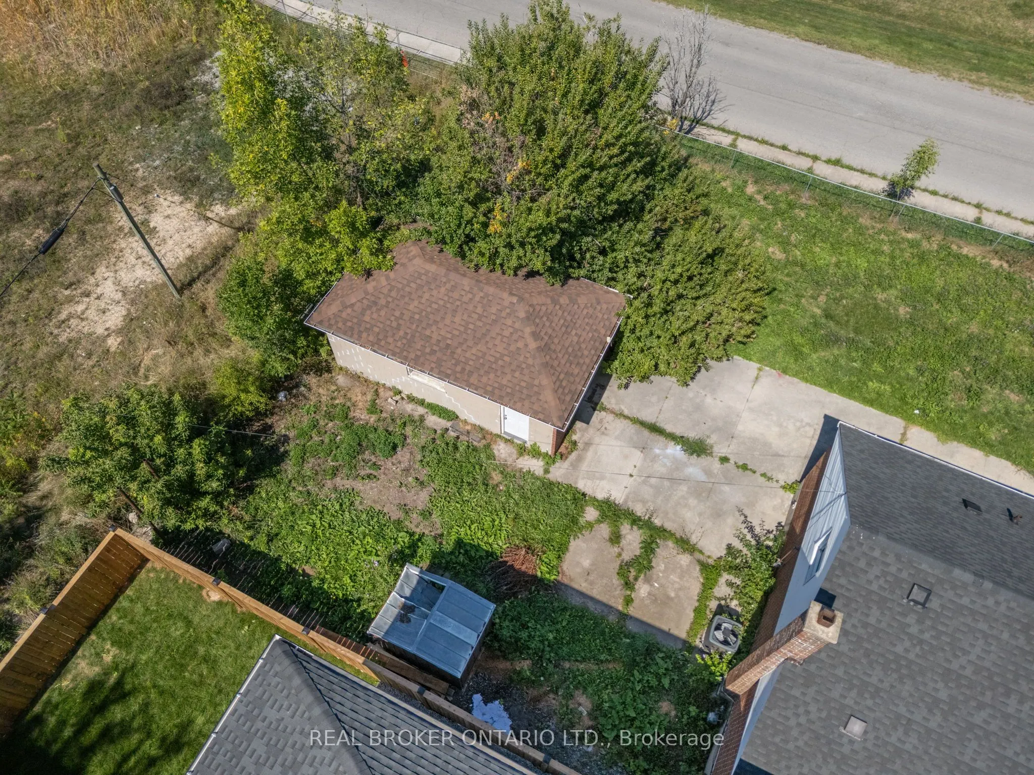 4083 Acheson Avenue