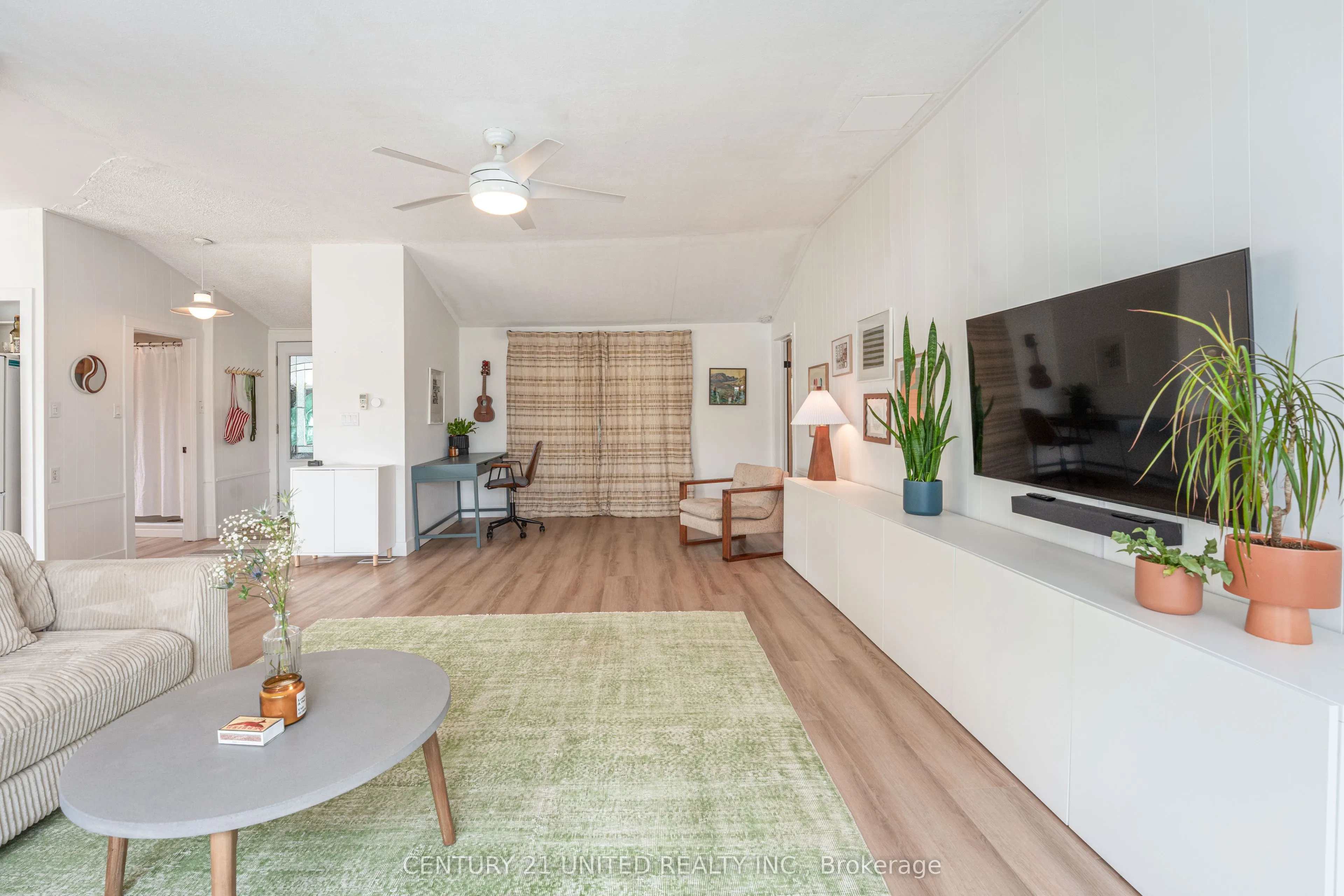 1105 Primrose Lane