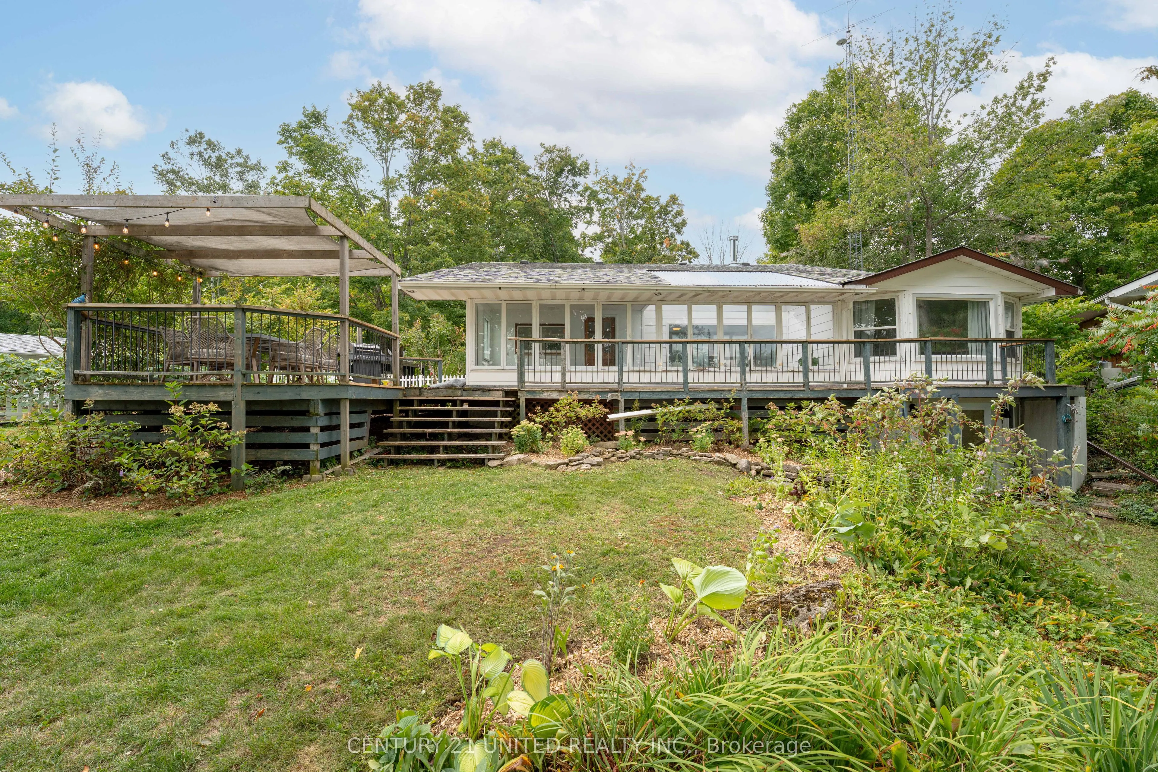 1105 Primrose Lane