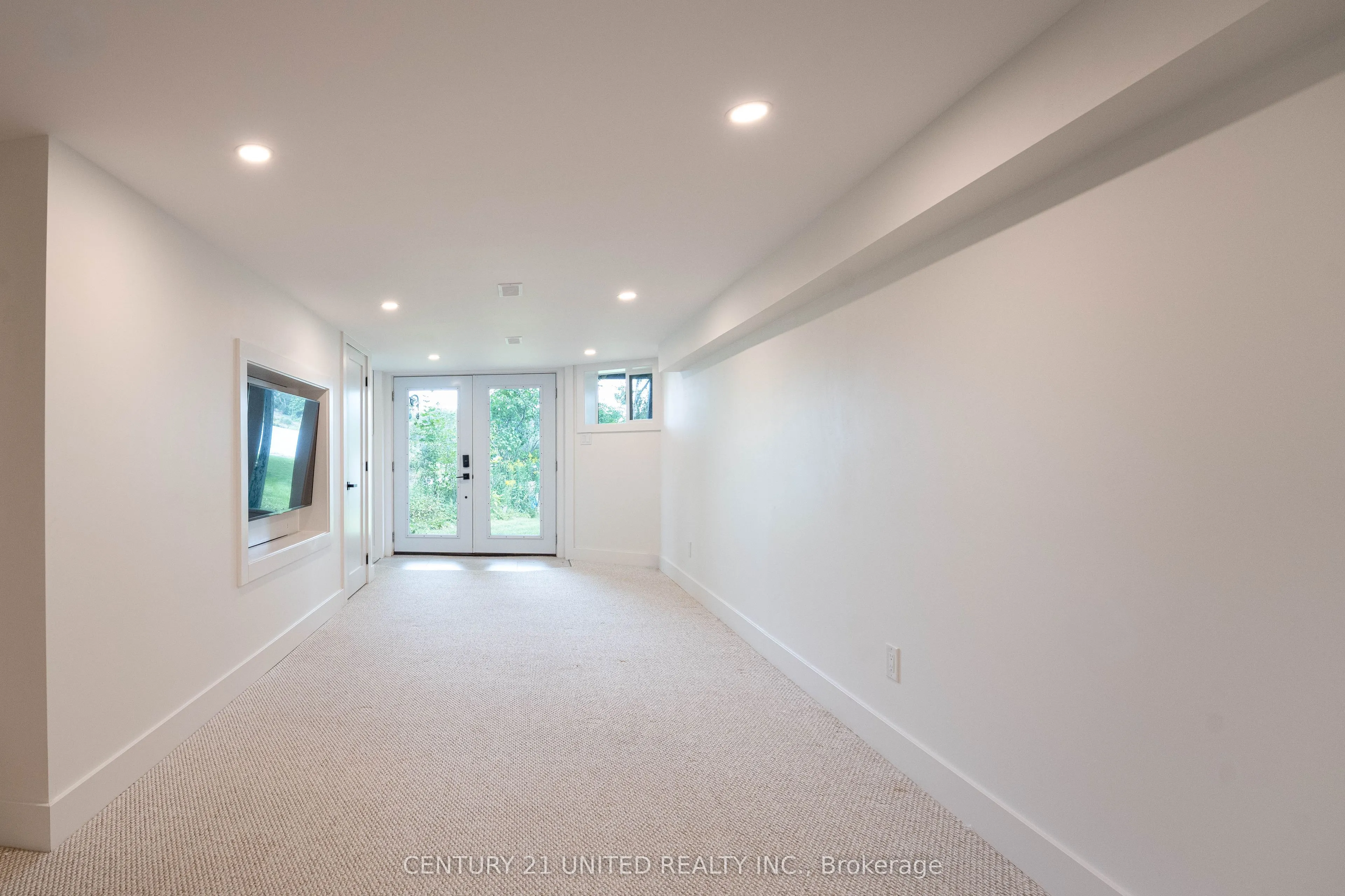 1105 Primrose Lane