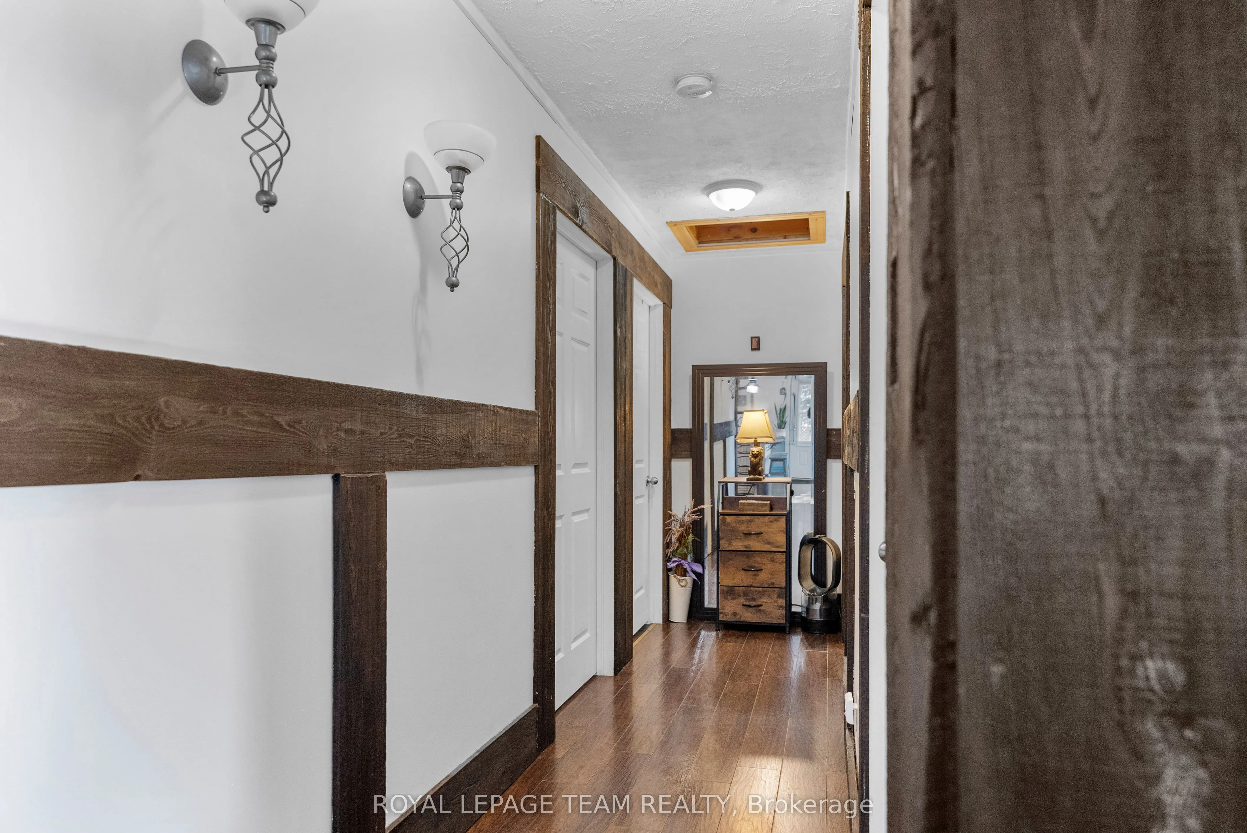 105 Heins Road