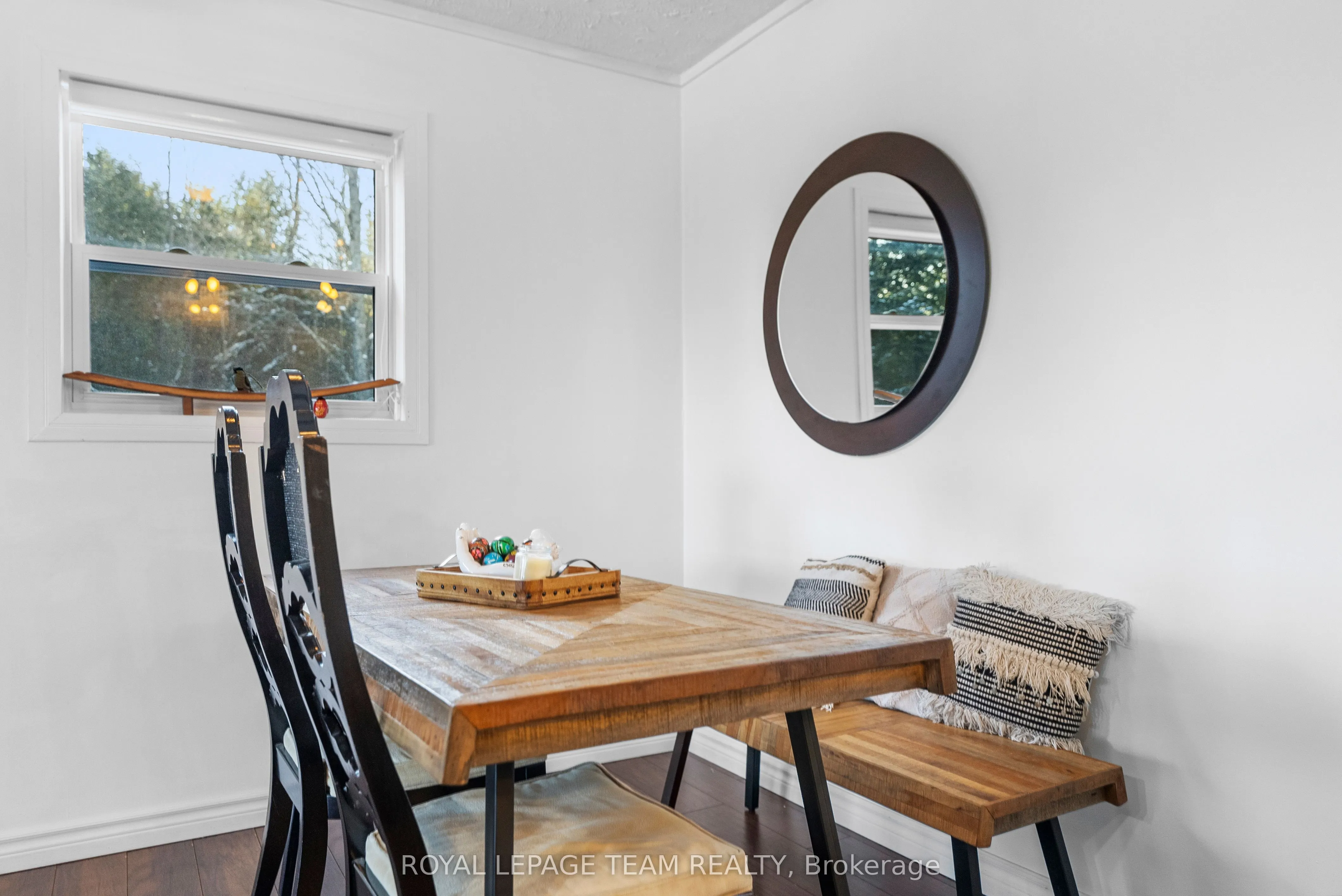 105 Heins Road