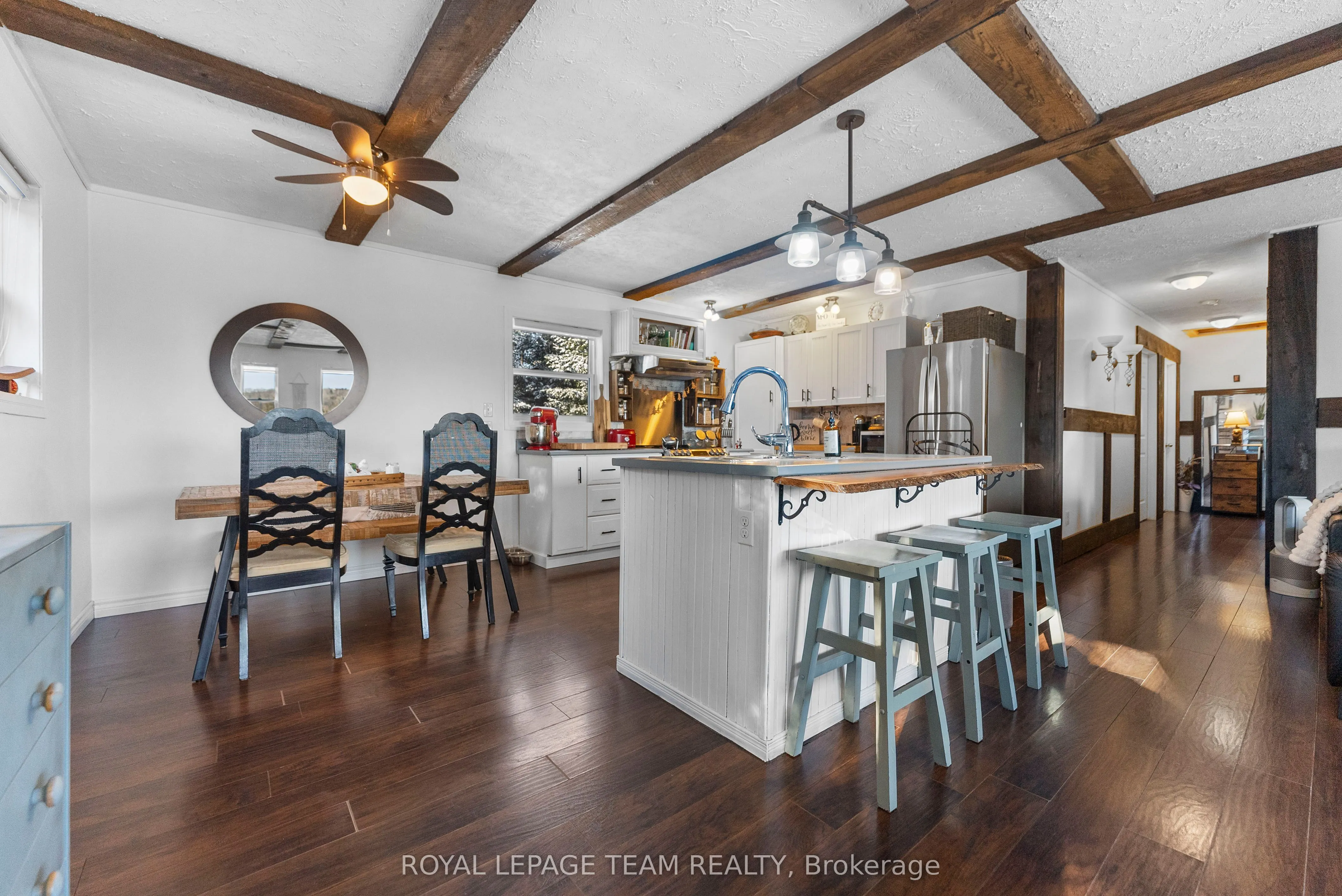 105 Heins Road