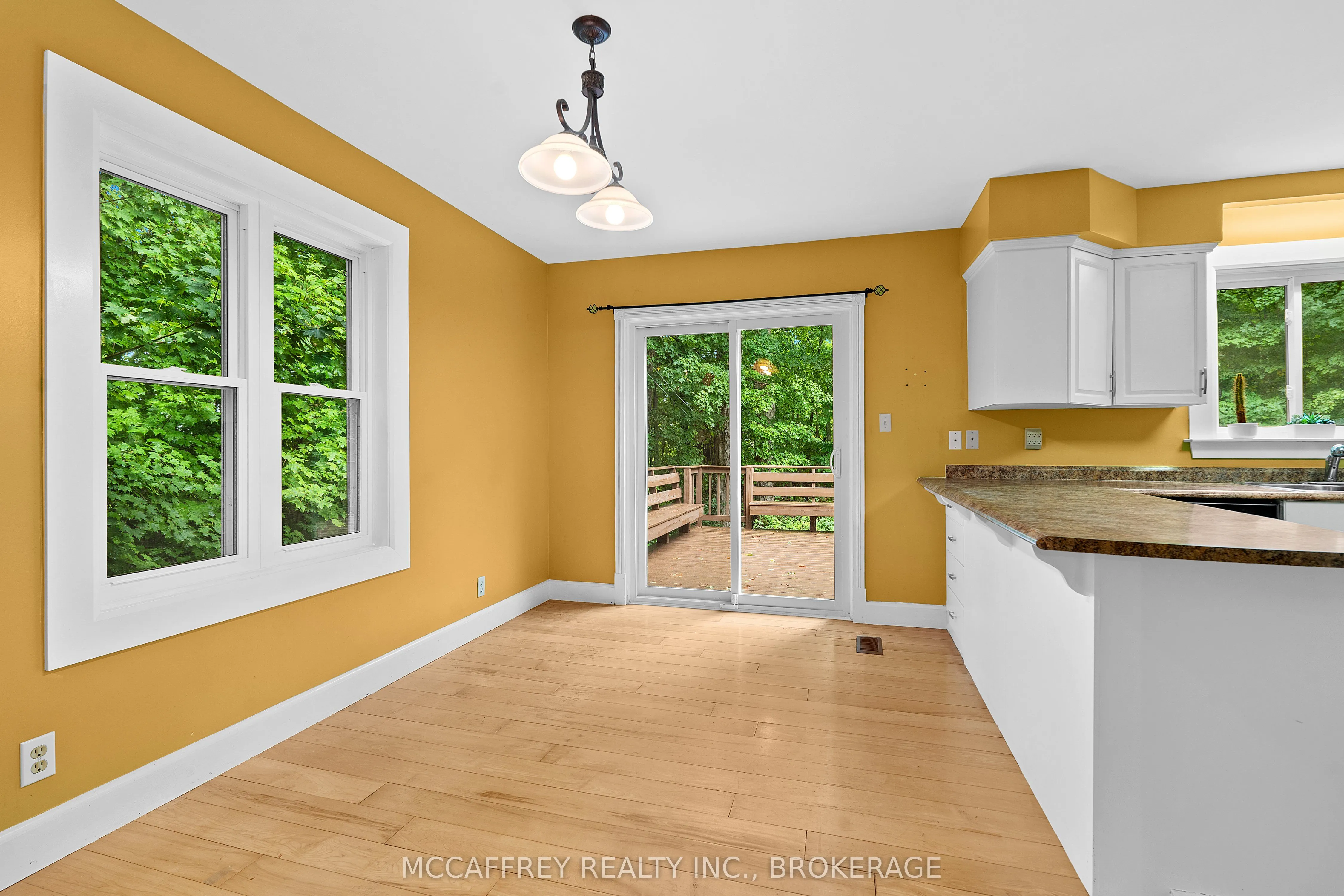 2985 Alton Road W