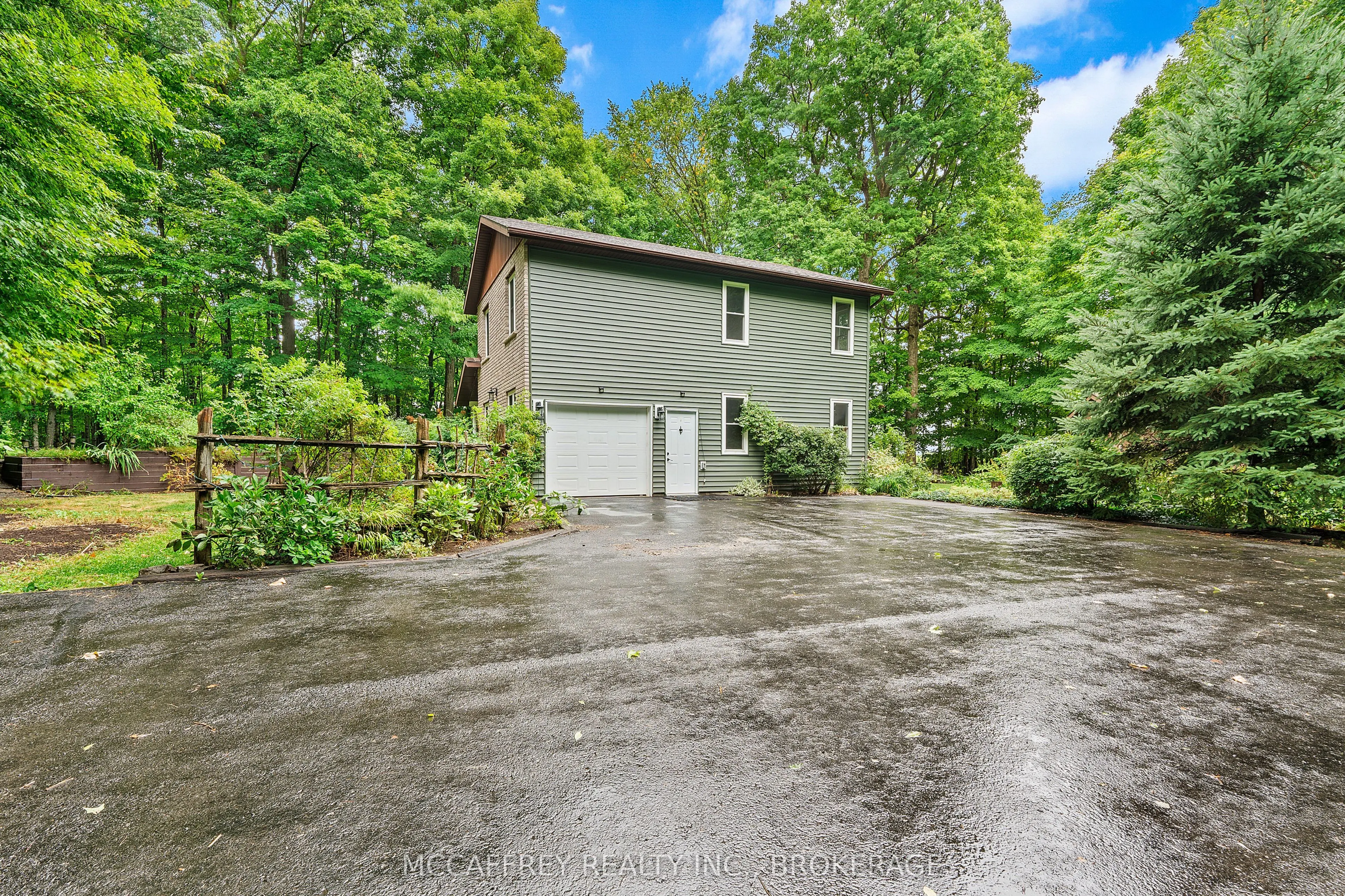 2985 Alton Road W