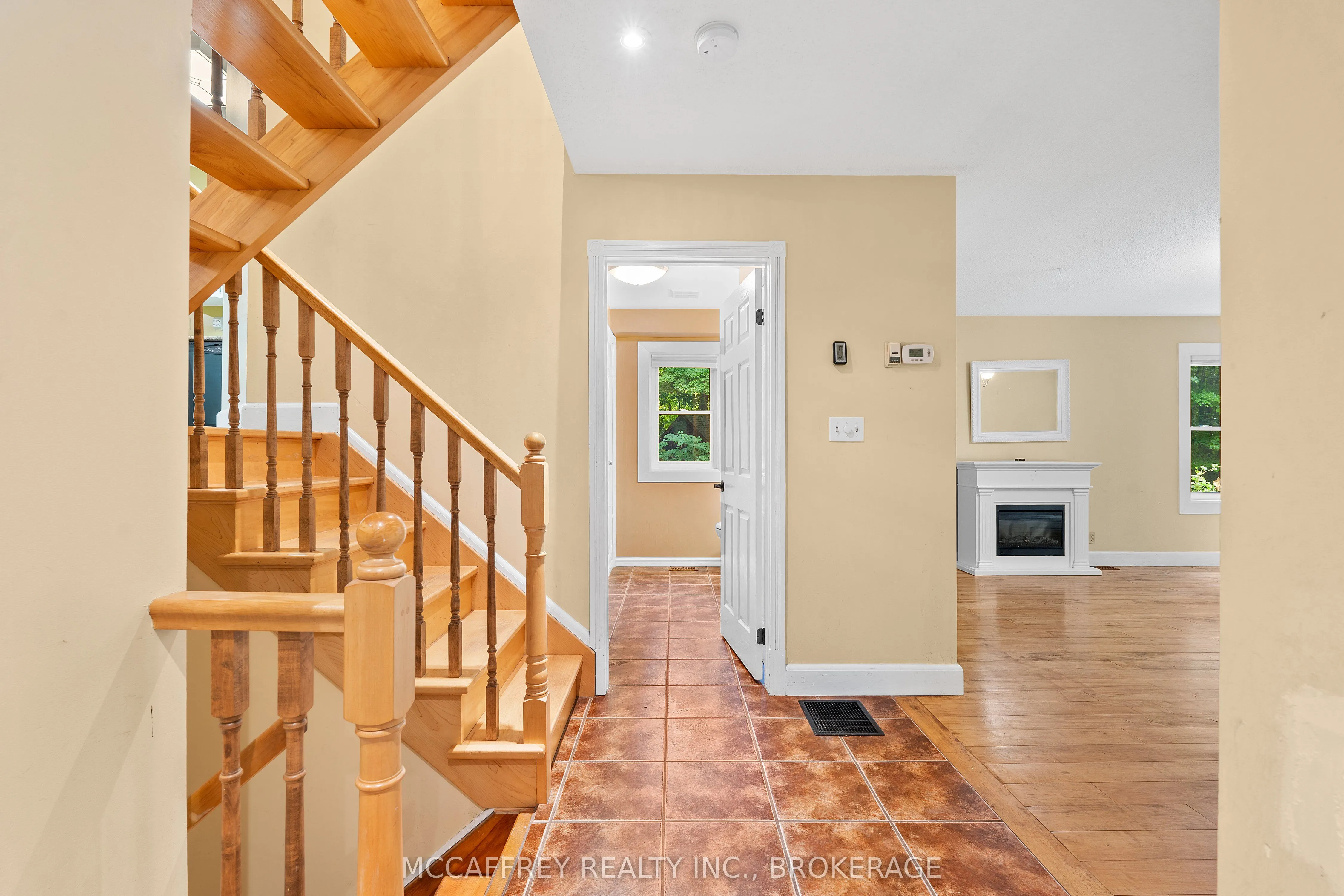 2985 Alton Road W