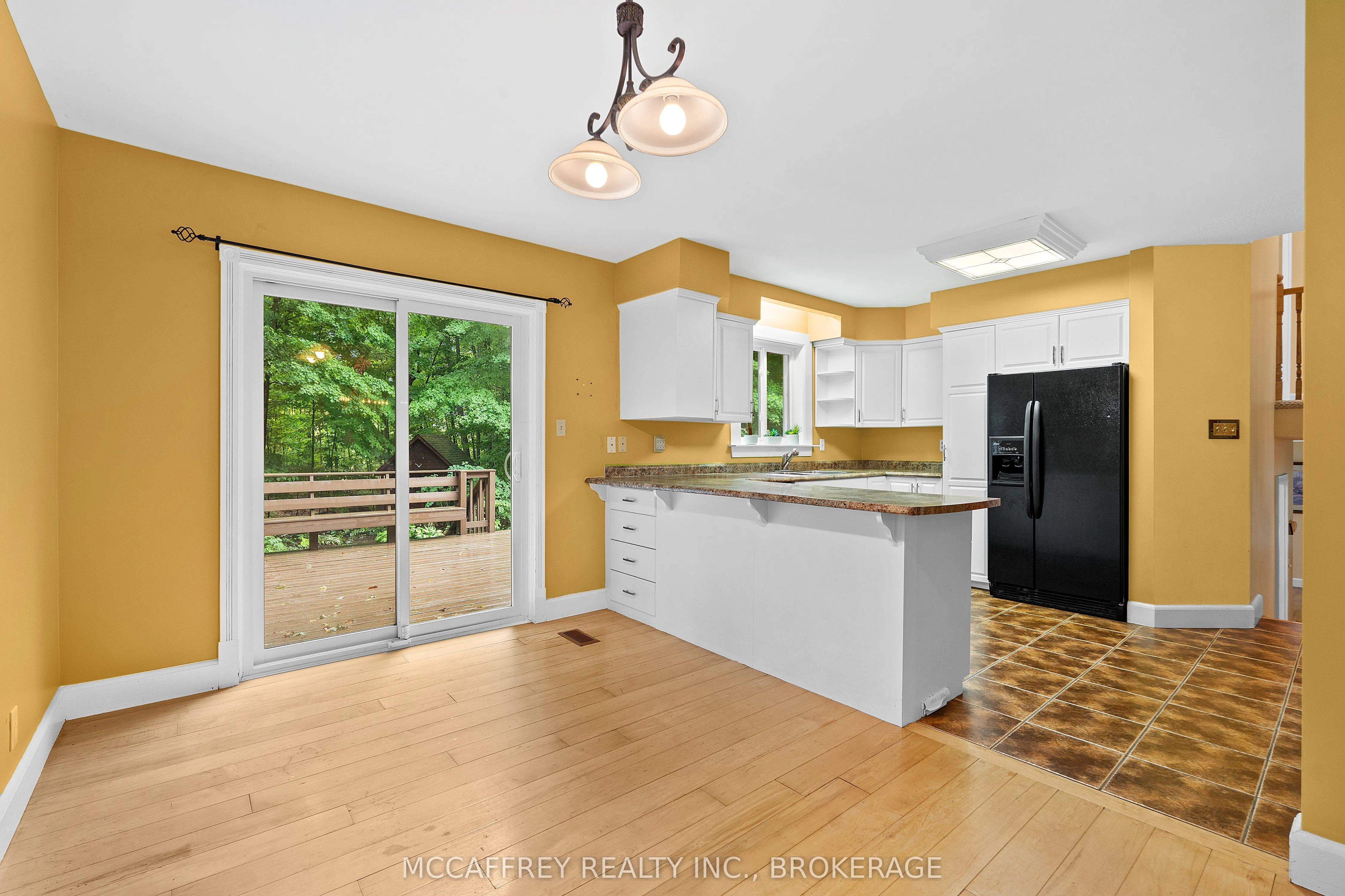 2985 Alton Road W
