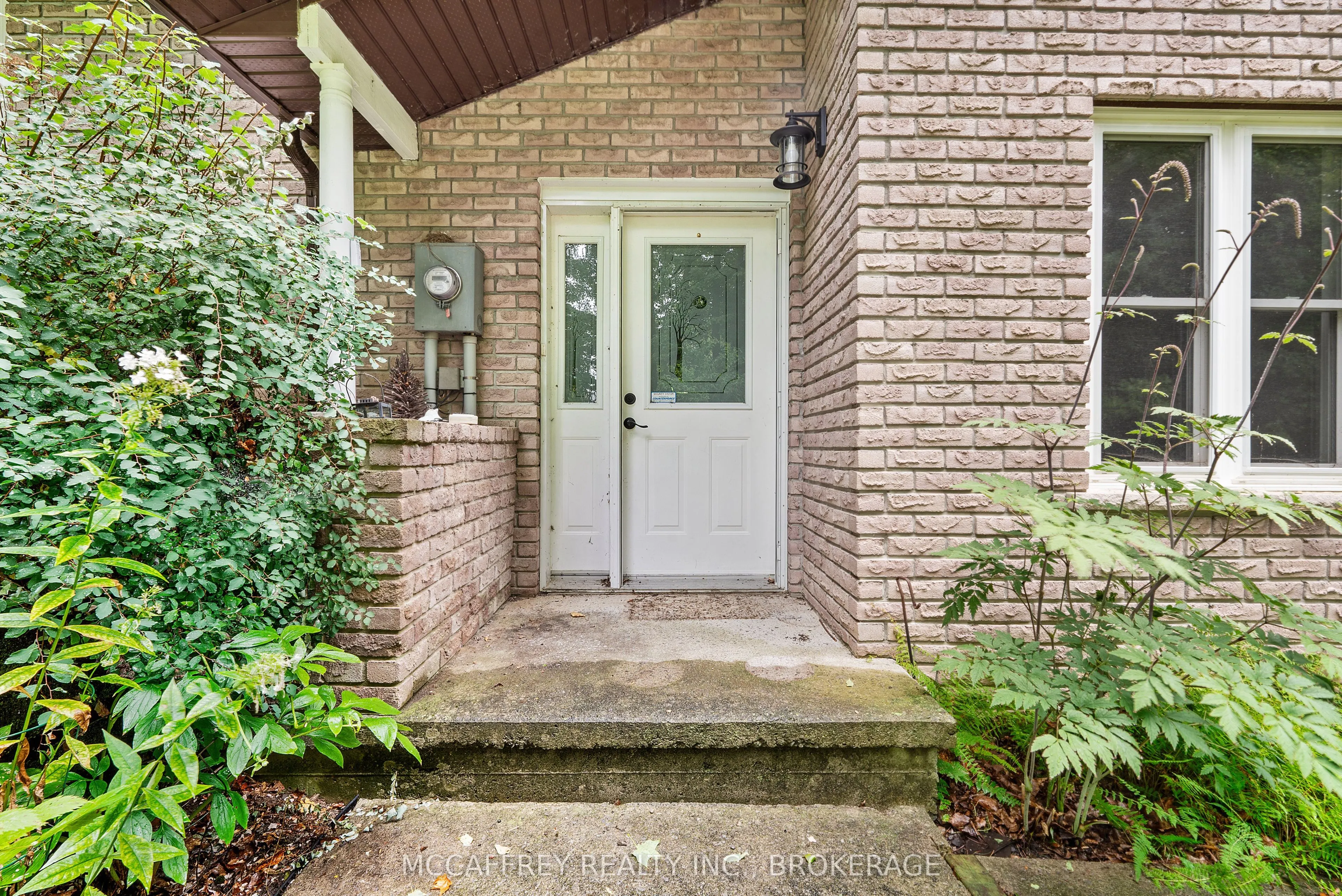 2985 Alton Road W