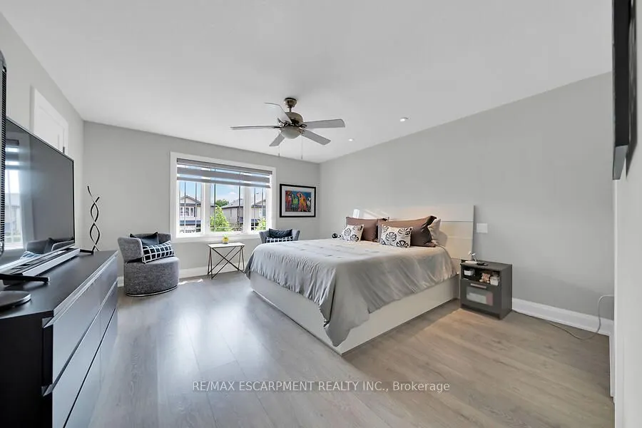 123 WESTBANK Trail