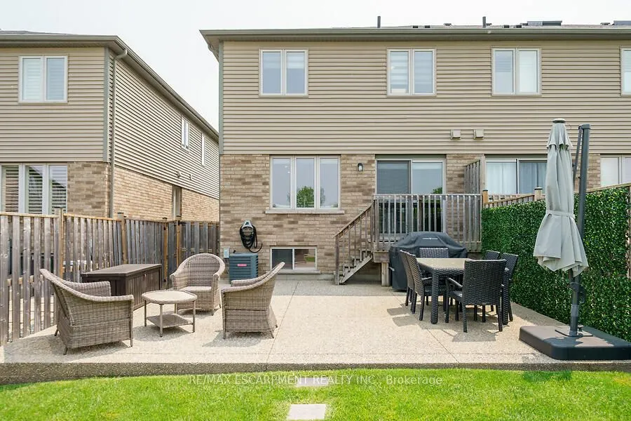 123 WESTBANK Trail