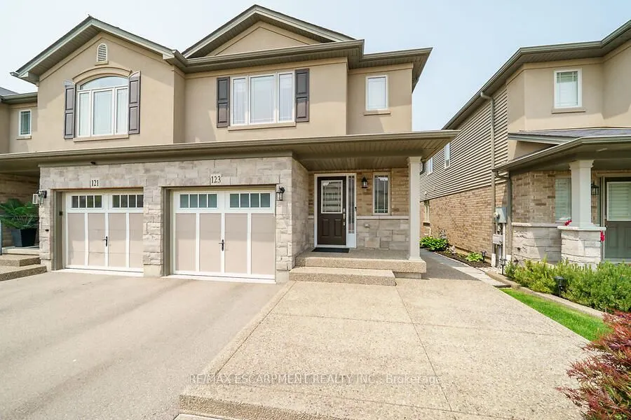 123 WESTBANK Trail