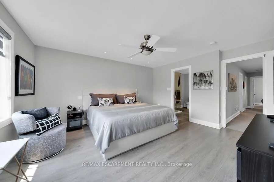 123 WESTBANK Trail