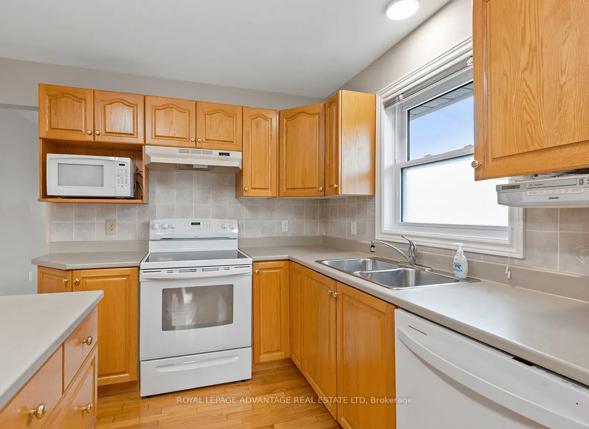 248 Glenwood Crescent