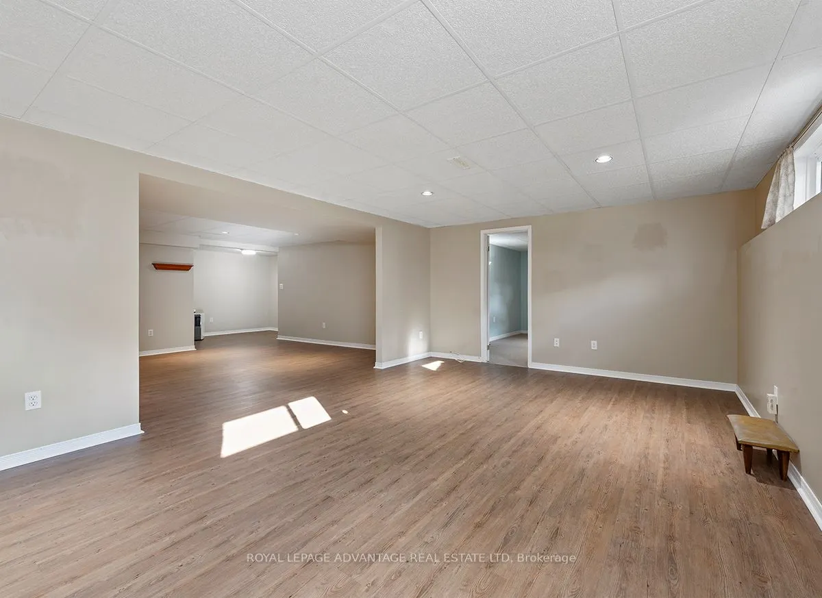 248 Glenwood Crescent