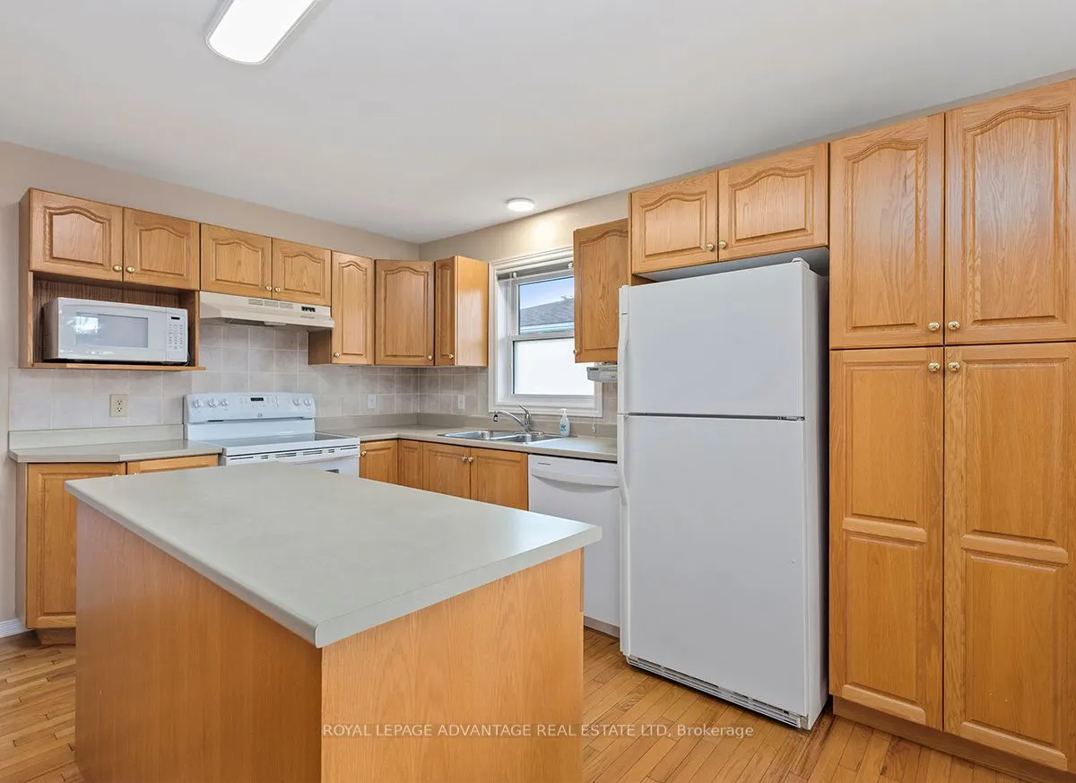 248 Glenwood Crescent