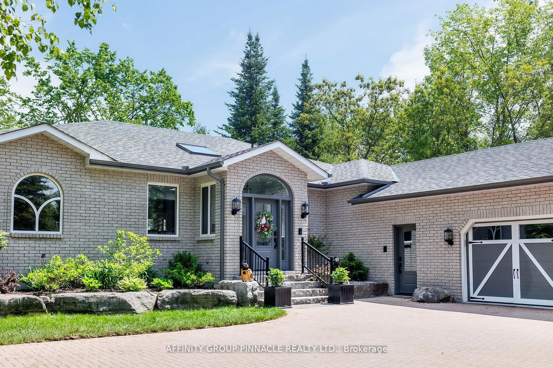 90 McGregor Drive