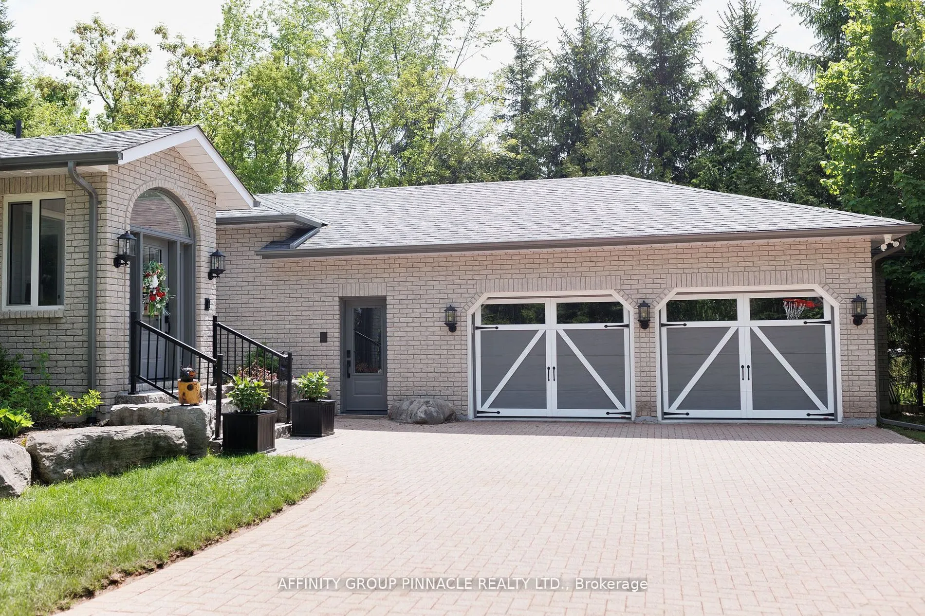 90 McGregor Drive