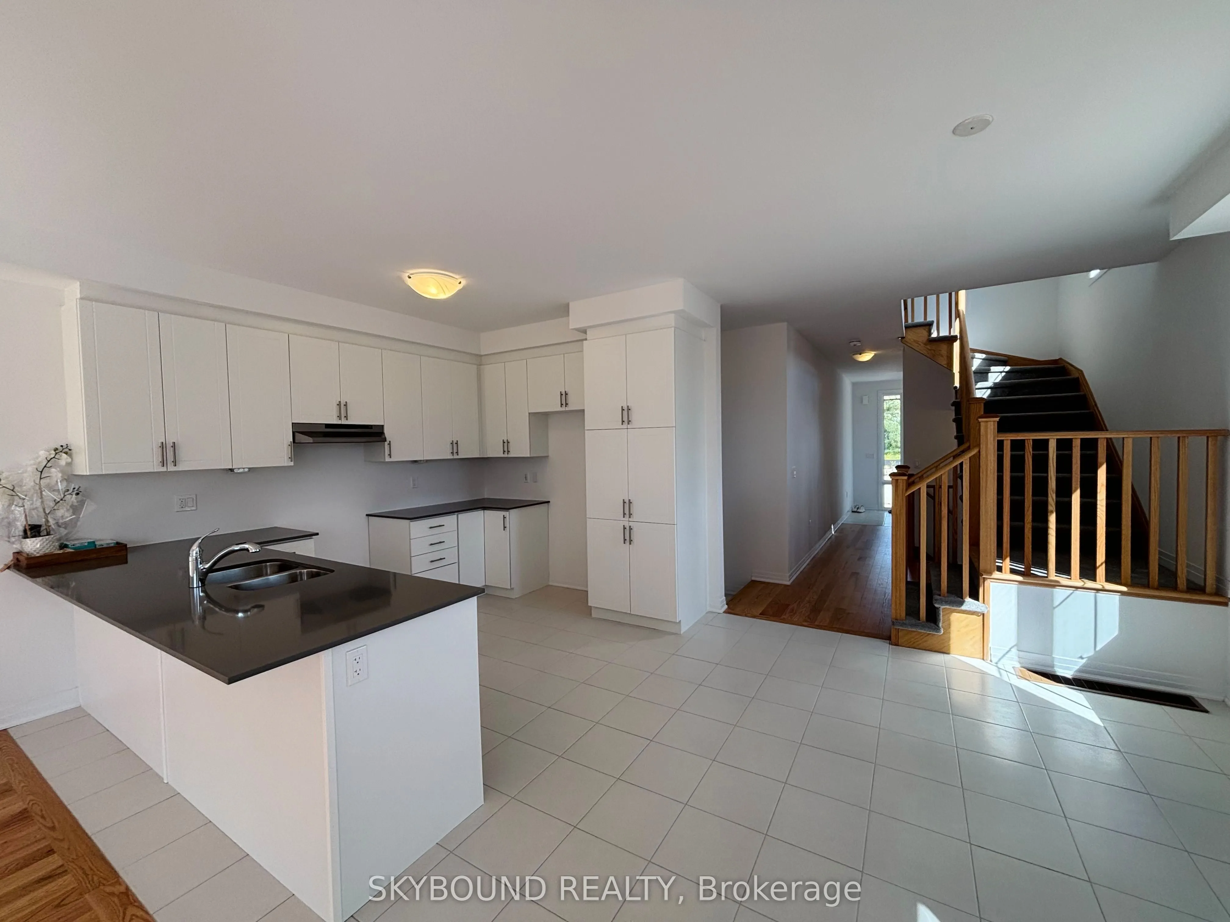 2 Poerr Avenue