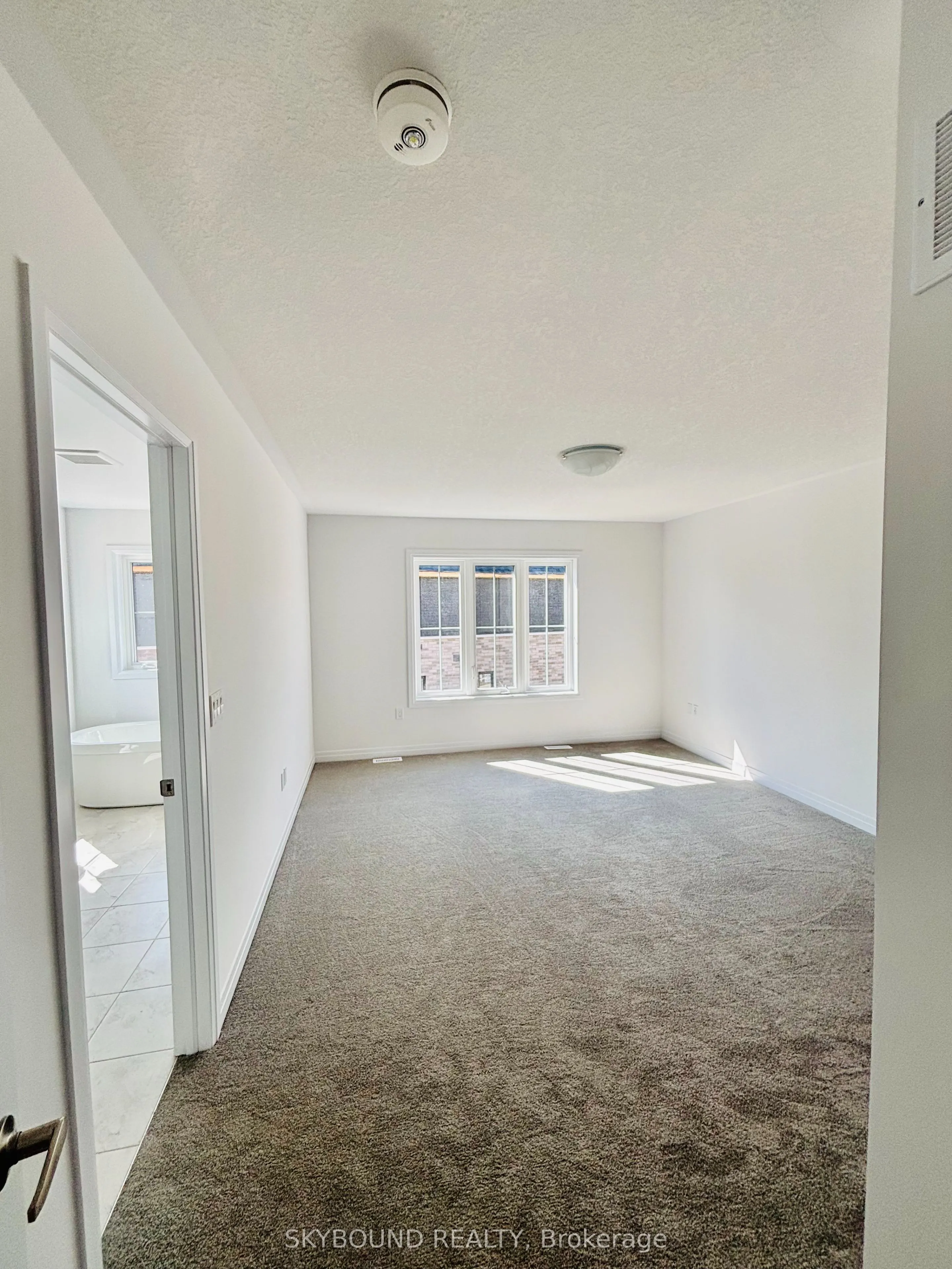 2 Poerr Avenue