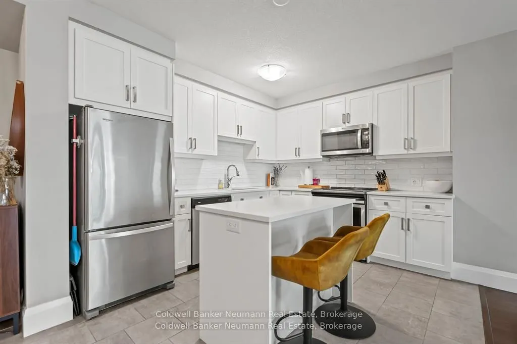 73 Arthur Street, #612
