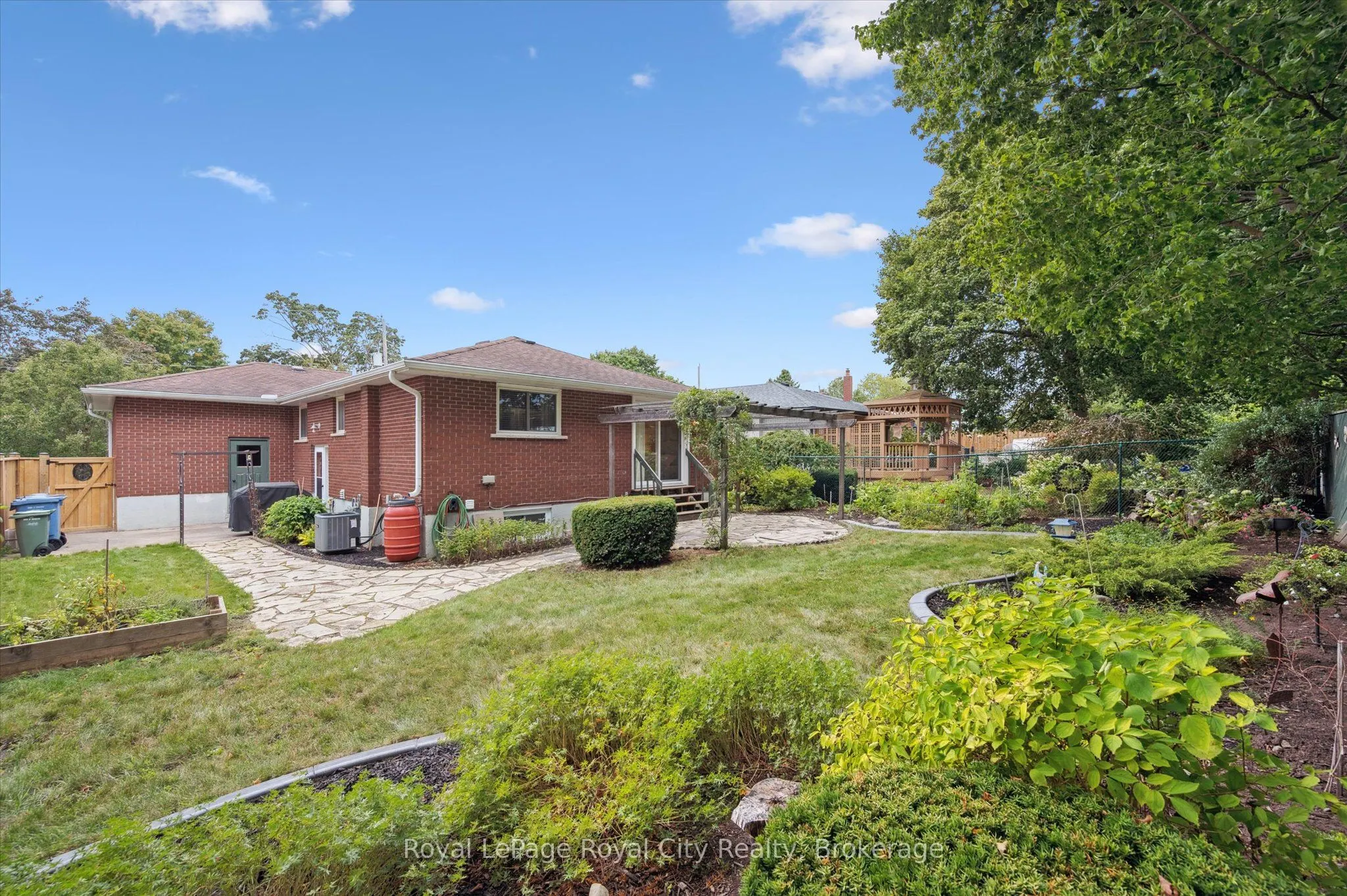 29 Algoma Drive