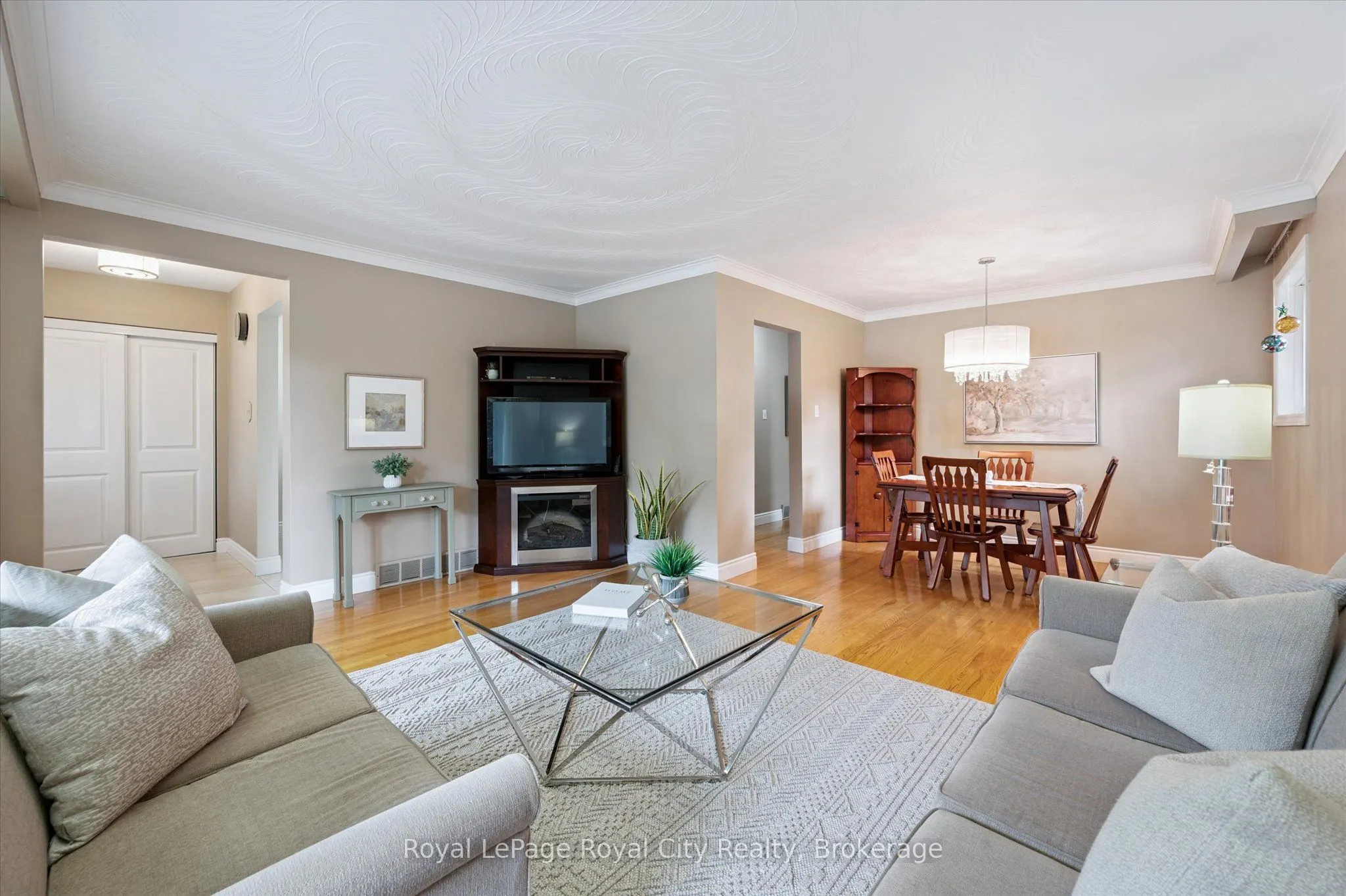 29 Algoma Drive