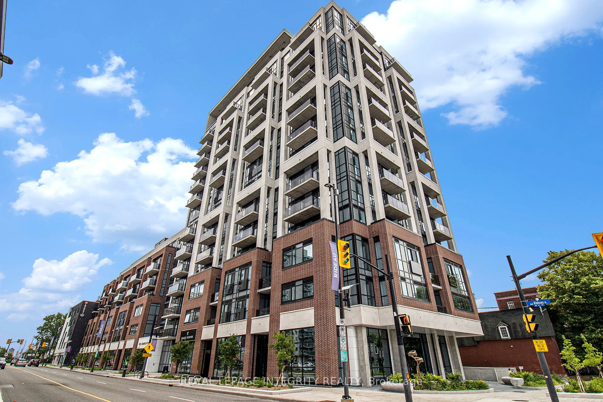 560 RIDEAU Street, #716