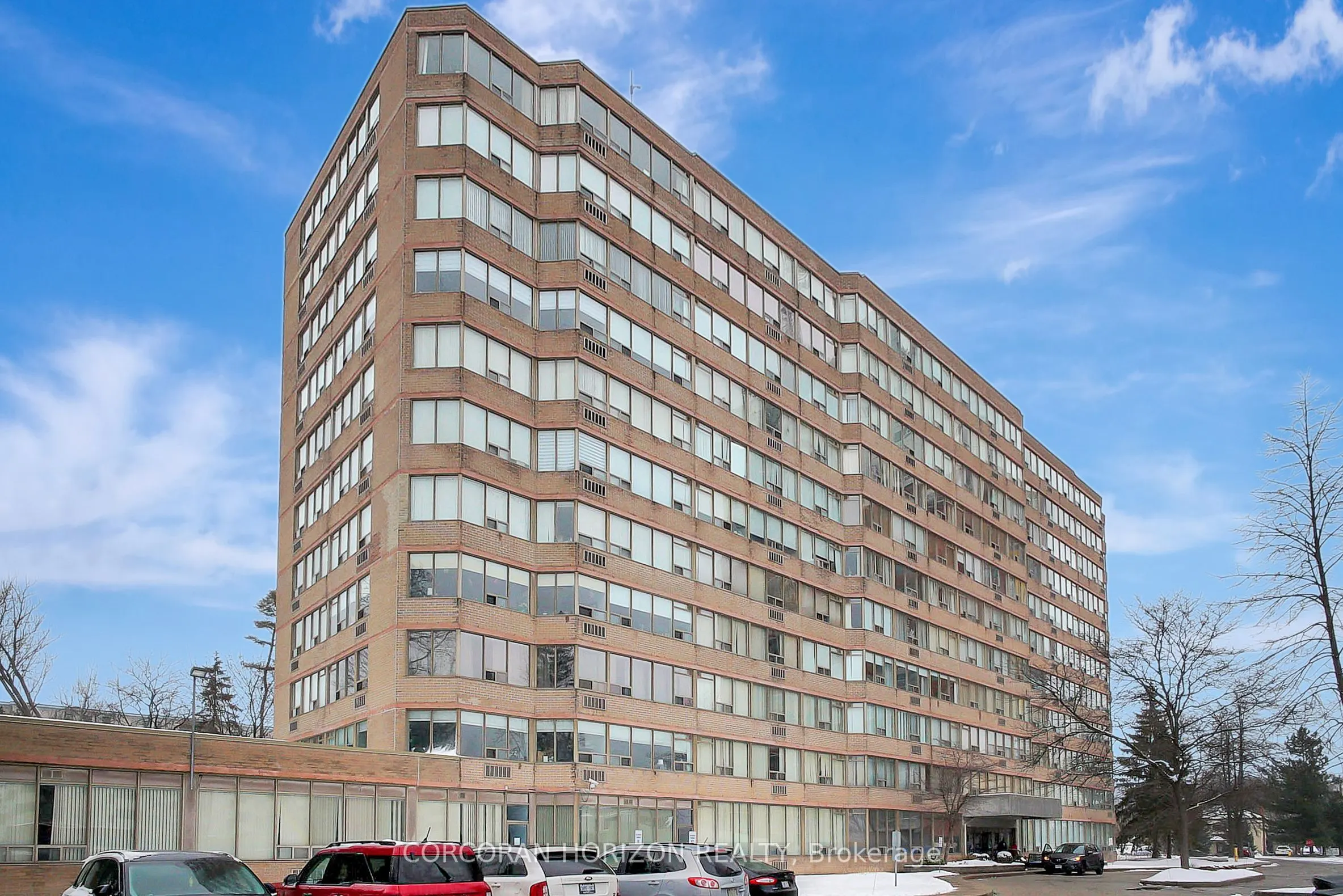 3227 King Street E, #409