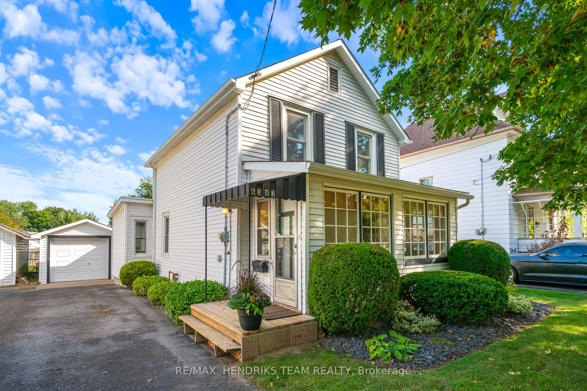 6383 High Street