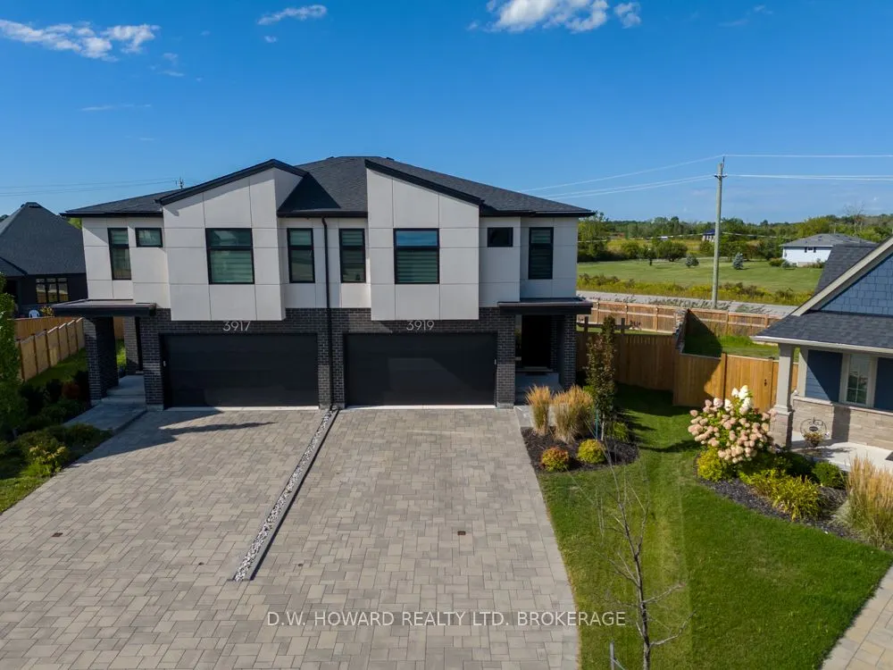 3919 Mitchell Crescent