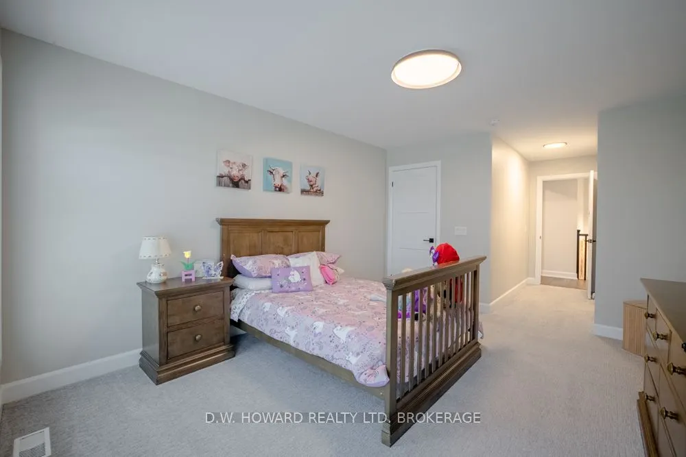 3919 Mitchell Crescent