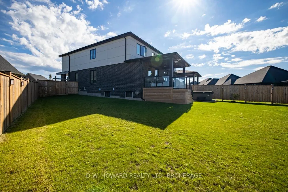 3919 Mitchell Crescent