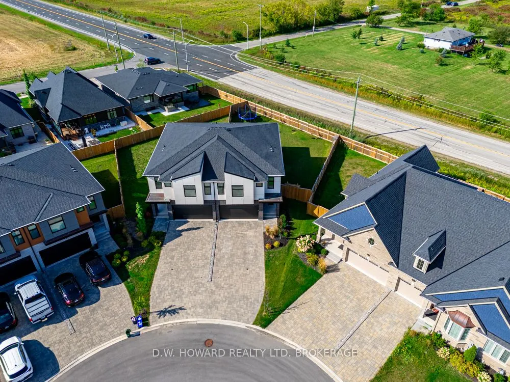 3919 Mitchell Crescent