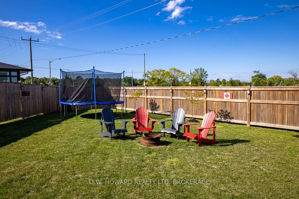 3919 Mitchell Crescent