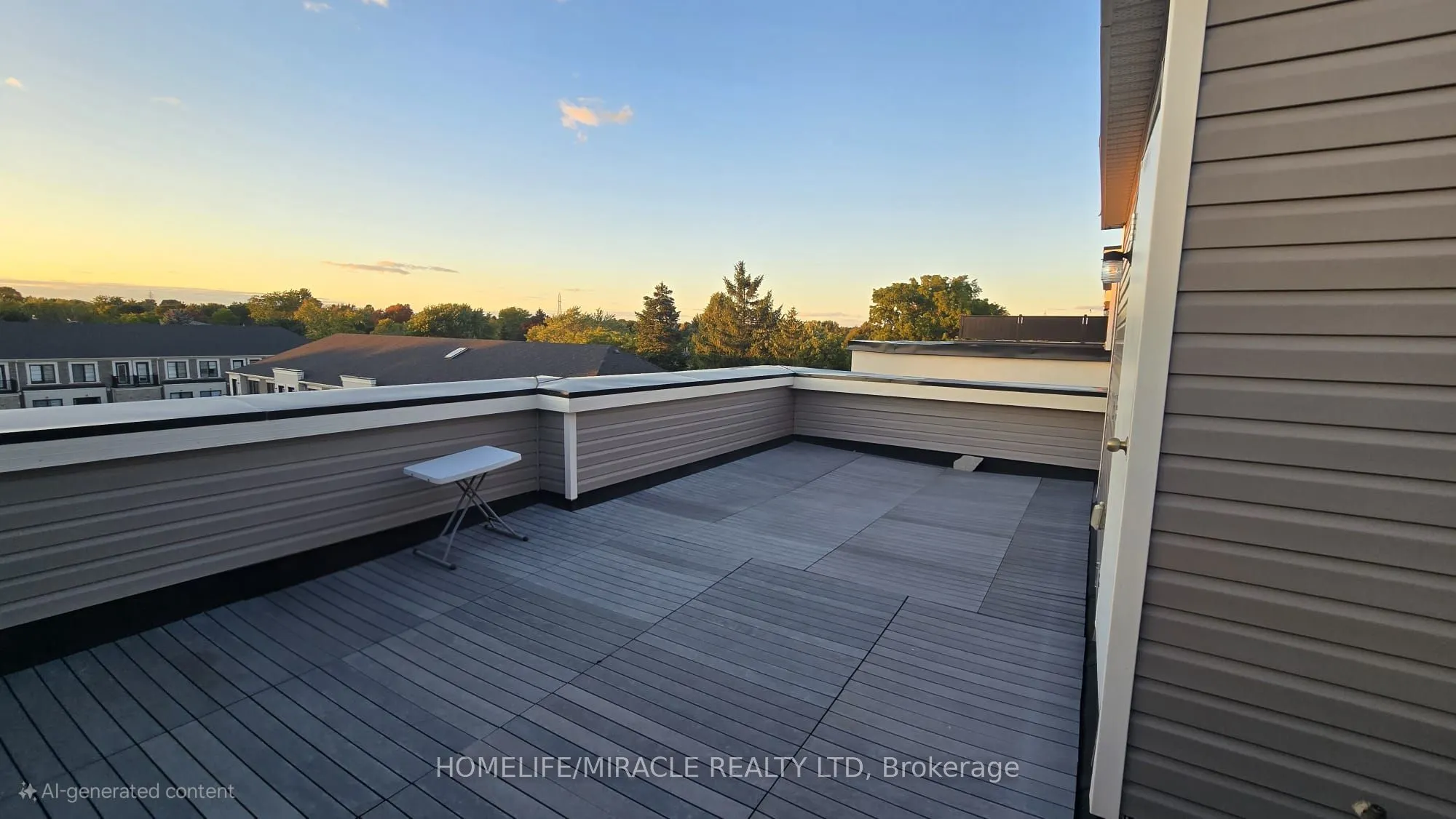 383 Dundas Street E, #70