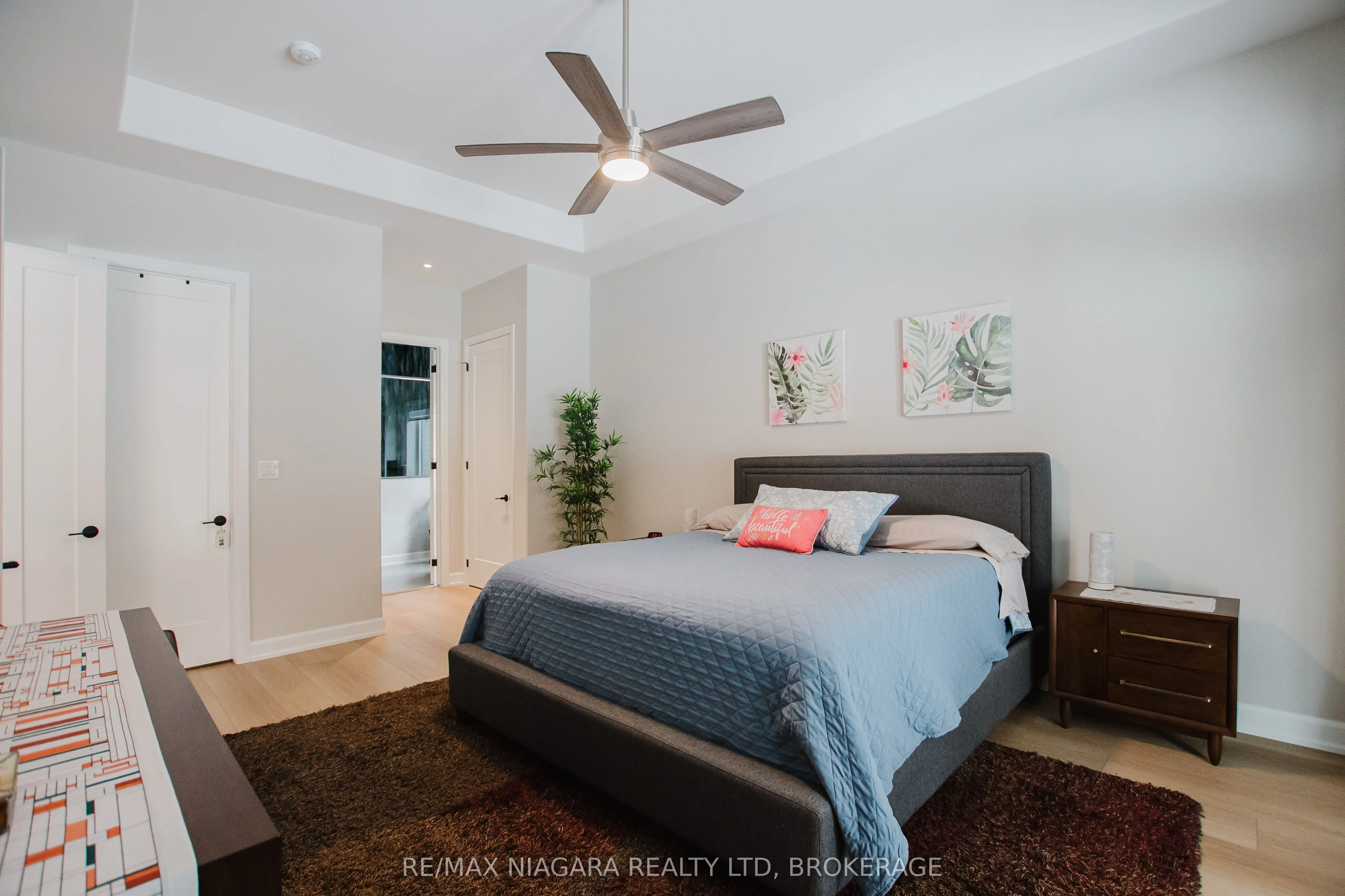 3376 Whispering Woods Trail
