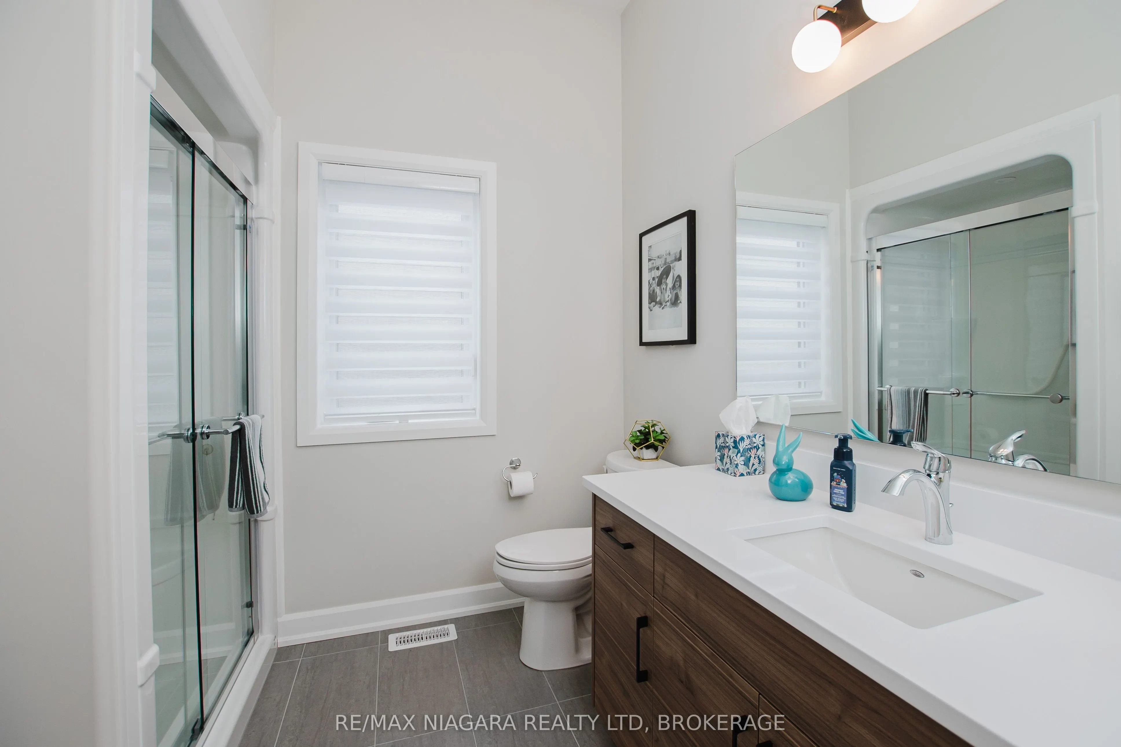 3376 Whispering Woods Trail