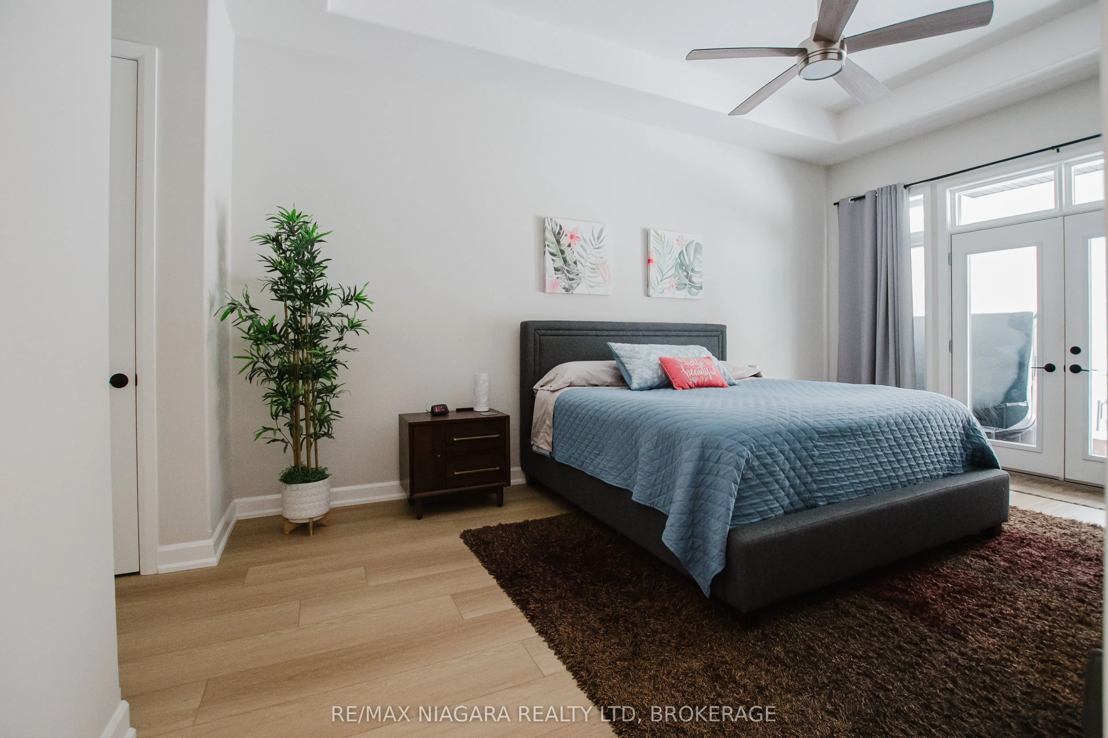 3376 Whispering Woods Trail