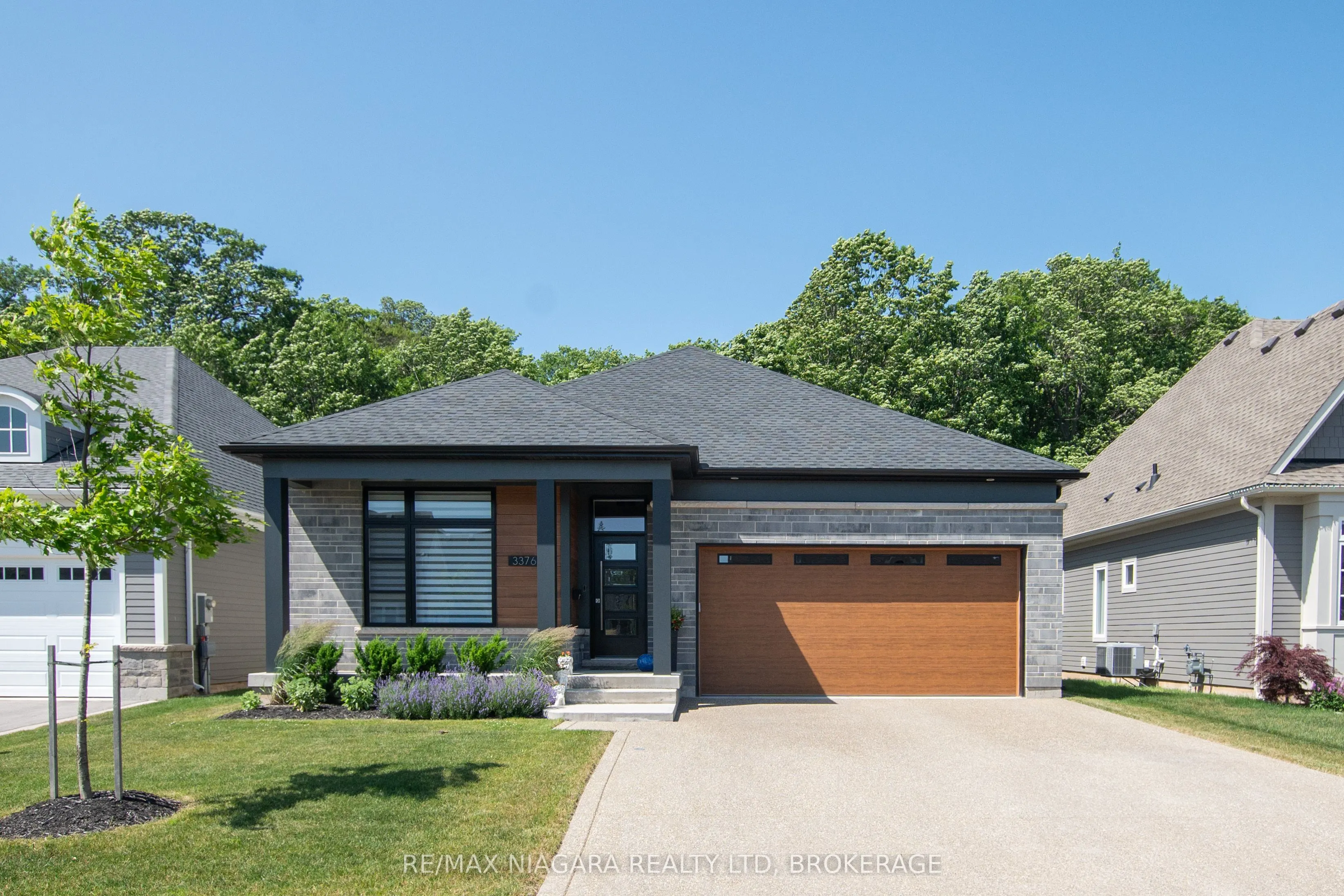 3376 Whispering Woods Trail